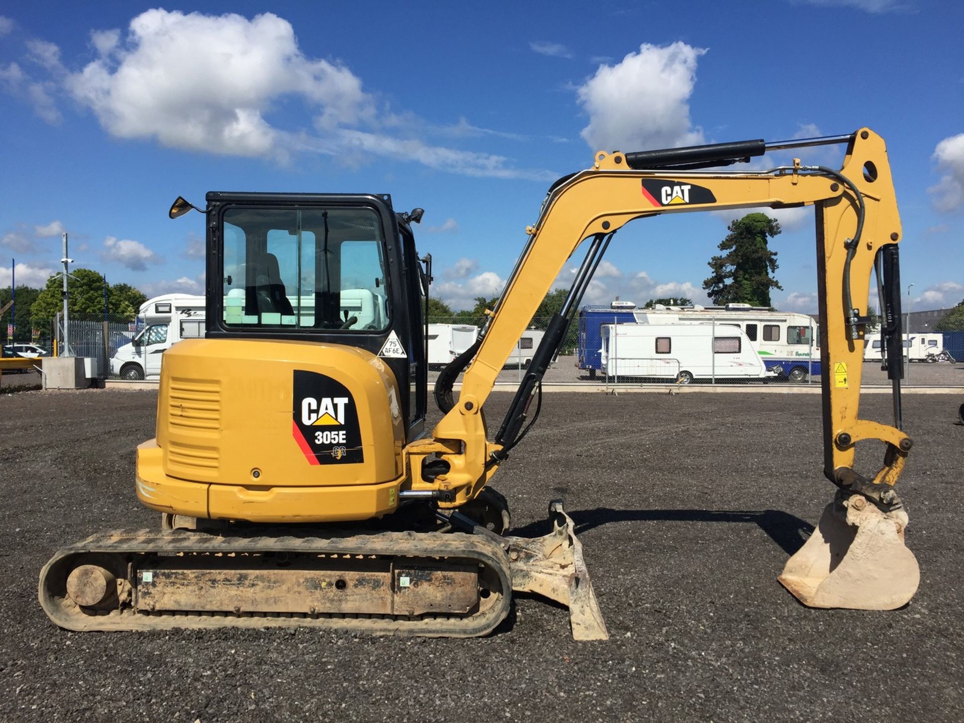 2012, Caterpillar 305 Excavator Serial No. DJX00871, Hrs 3424 approx, 1 x Bucket - Image 2 of 18