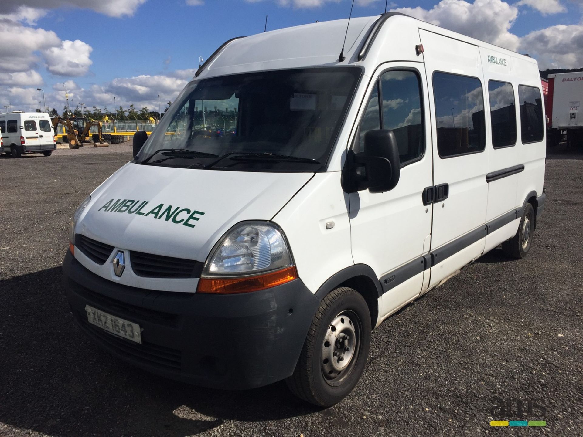 2009, Renault Master LM35 DCI LWB Ambulance Reg no. XKZ 1643, RM 165,150 approx, No Mot, No V5 - Image 3 of 22