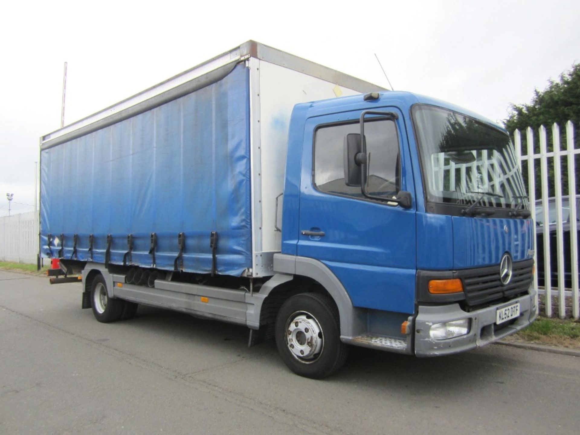 2002, Mercedes Atego 815 4x2 5.9mtr Curtain Sided Lorry Reg No. KL52 DTF KMS 316,161(Located Offsite