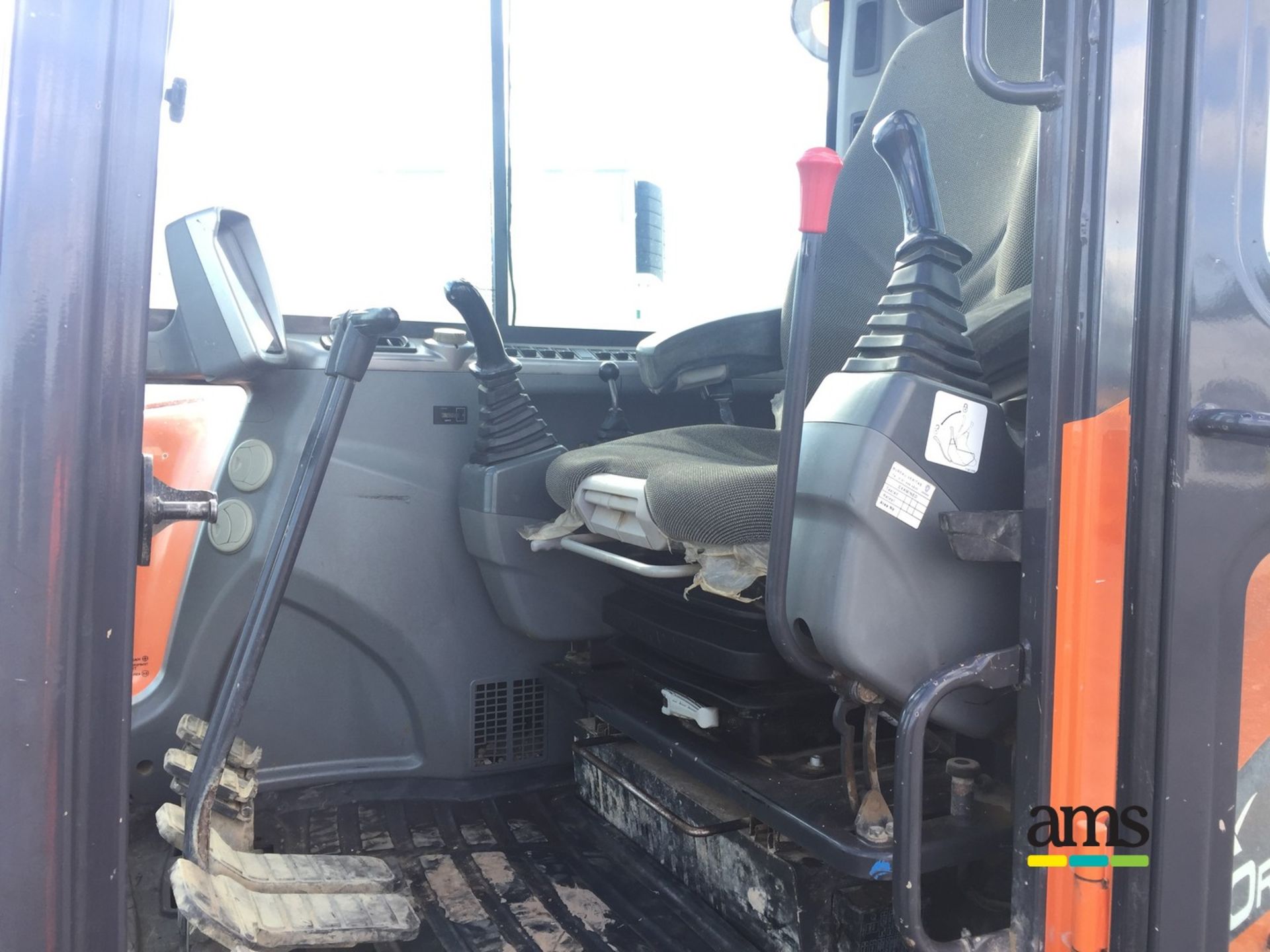 2010, Doosan DX80R Excavator Serial No. 50284, Hours 5040 approx. Cab, Rubber Track, Quick Hitch - Image 16 of 18