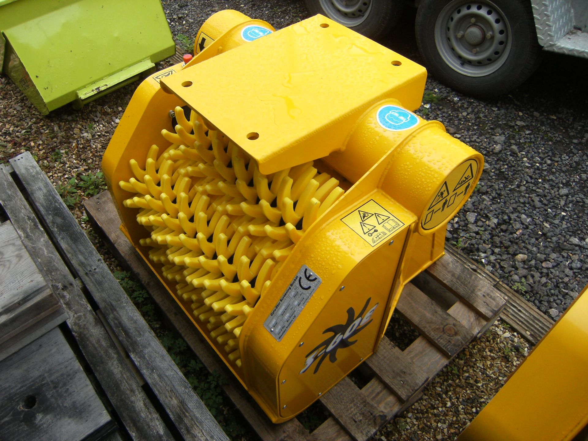 2016, Gyru Star 3-60E Screening Bucket Serial No. 36016272, Unused, 3 Rotor, to fit 2-4ton - Image 2 of 4