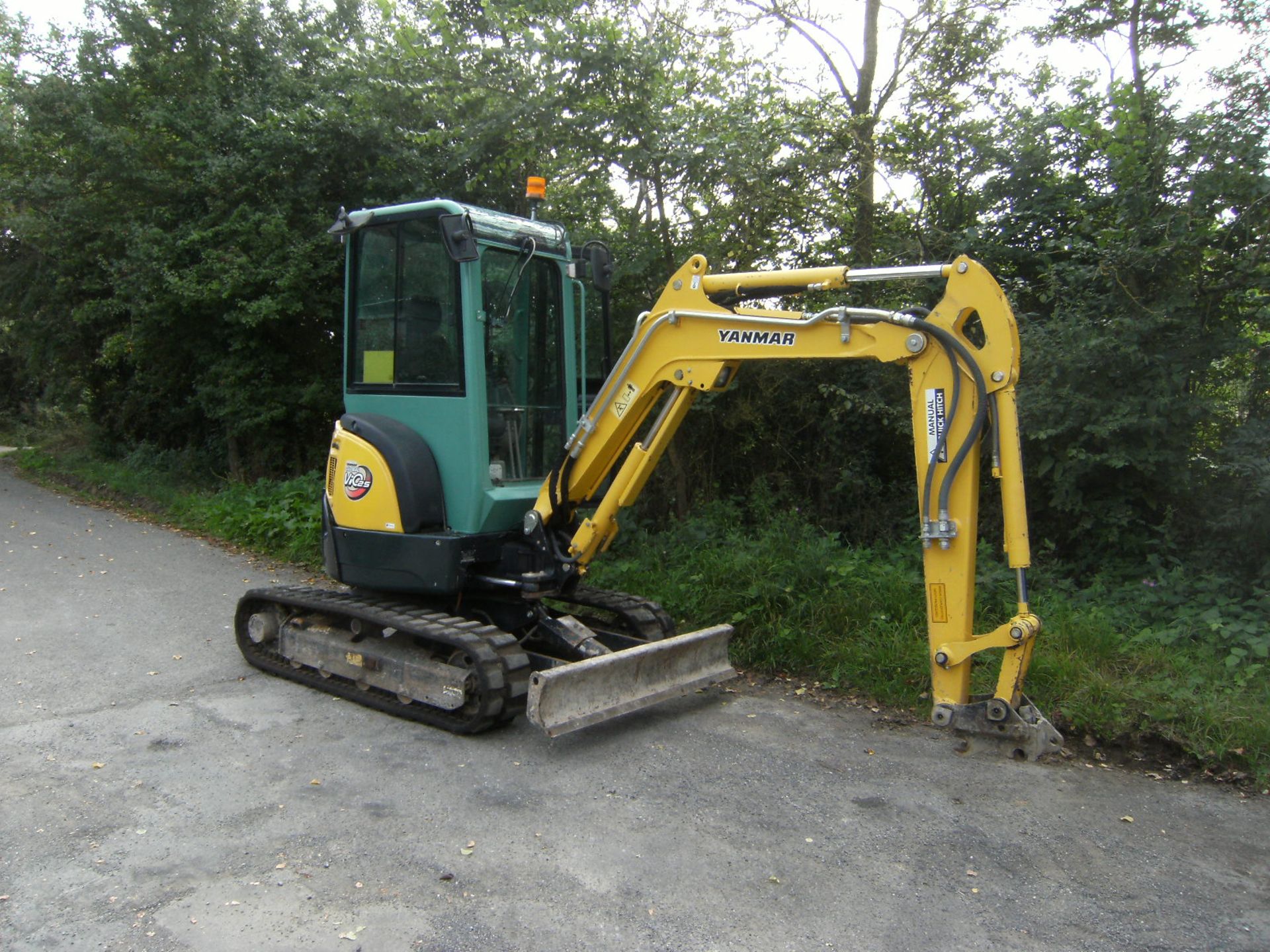 2013, Yanmar Vio25-4 Excavator Serial No. YCEVIO25KDG403276, Hours 1404 approx. Cab, Rubber