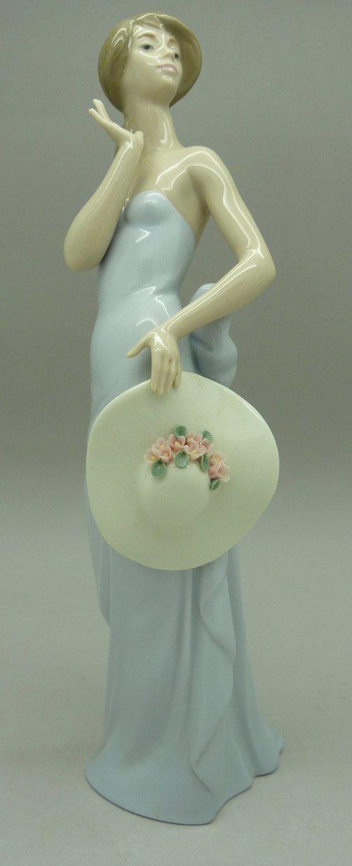 A Lladro figure, 5599, boxed,