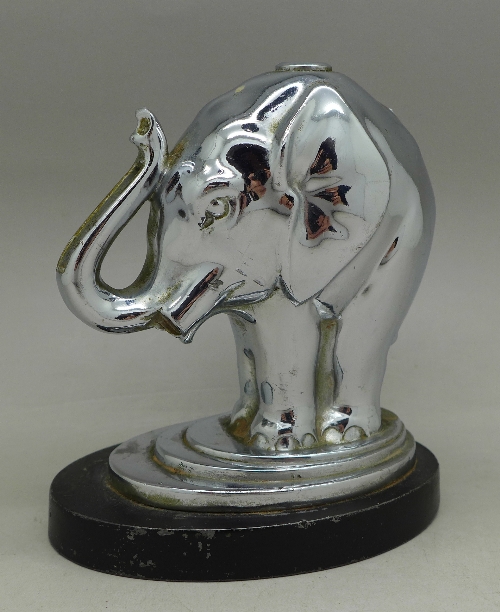 A chromed Ronson match striker/lighter in the form of an elephant,