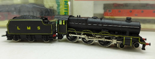 Six N gauge model locomotives; Peco Jubilee, Graham Farish No. - Image 2 of 3