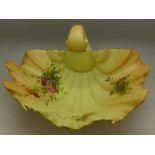 A Royal Worcester blush ivory shell shaped centrepiece or bowl, early 20th Century,