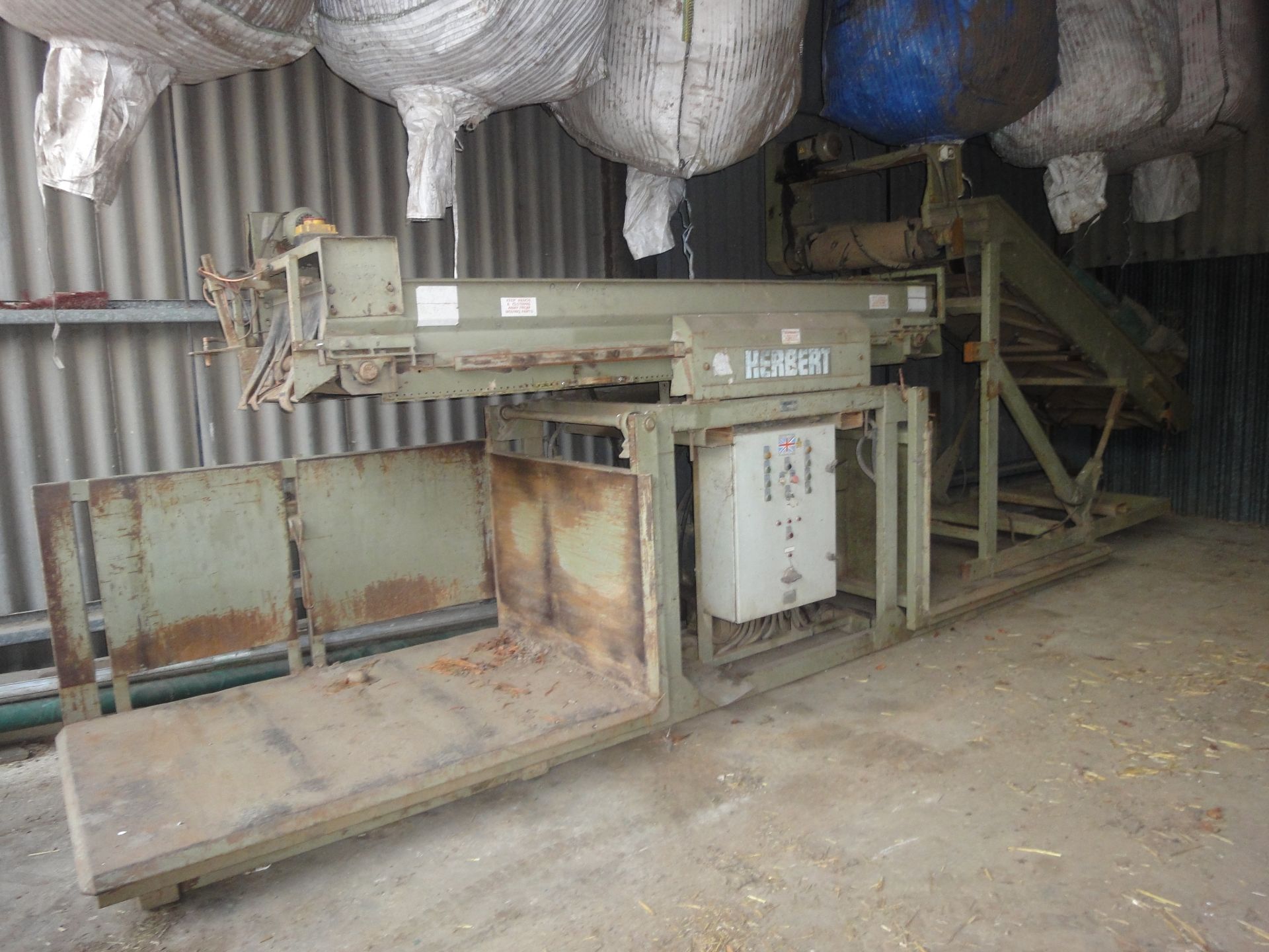 Herbert Engineering Potato Box Filler with integrated elevator.