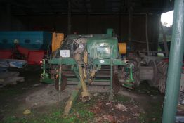 Jones Straw Remover, chopper and spreader. Good condition. some slight pitting on the rams.