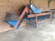 Bulb Grader Serial Number RH4 Bulb/Onion Grader - Splits into five.