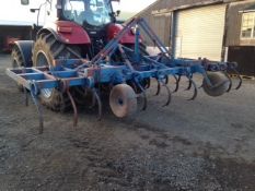 Blench 15 ft hydraulic folding pigtail drag. 3 bar 26 tines. Location: Peterborough, Cambridgeshire