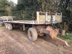 Artic Bale Trailer circa 30' c/w Bogey, Hydraulic Brakes, Good Tyres, Location Dereham, Norfolk.