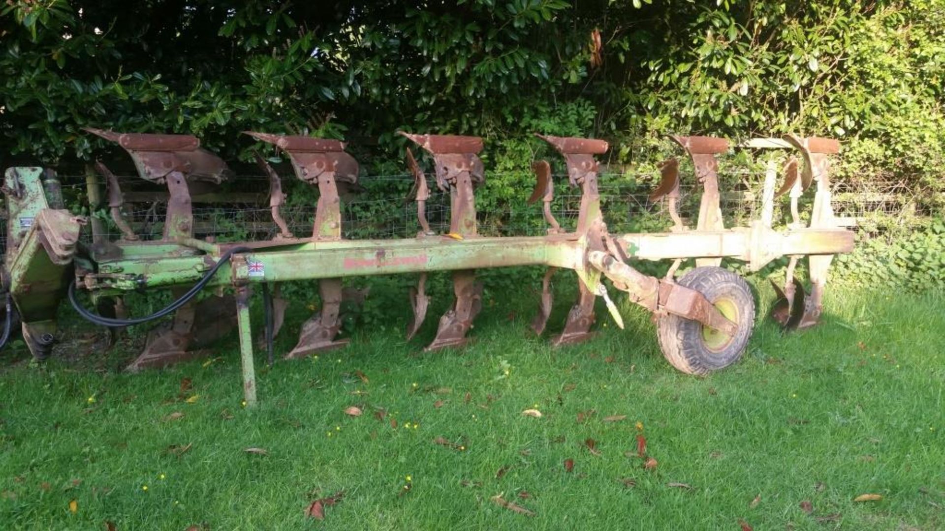 Dowdeswell Plough - 5+1 Reversible NO VAT Location: Great Missenden, Buckinghamshire