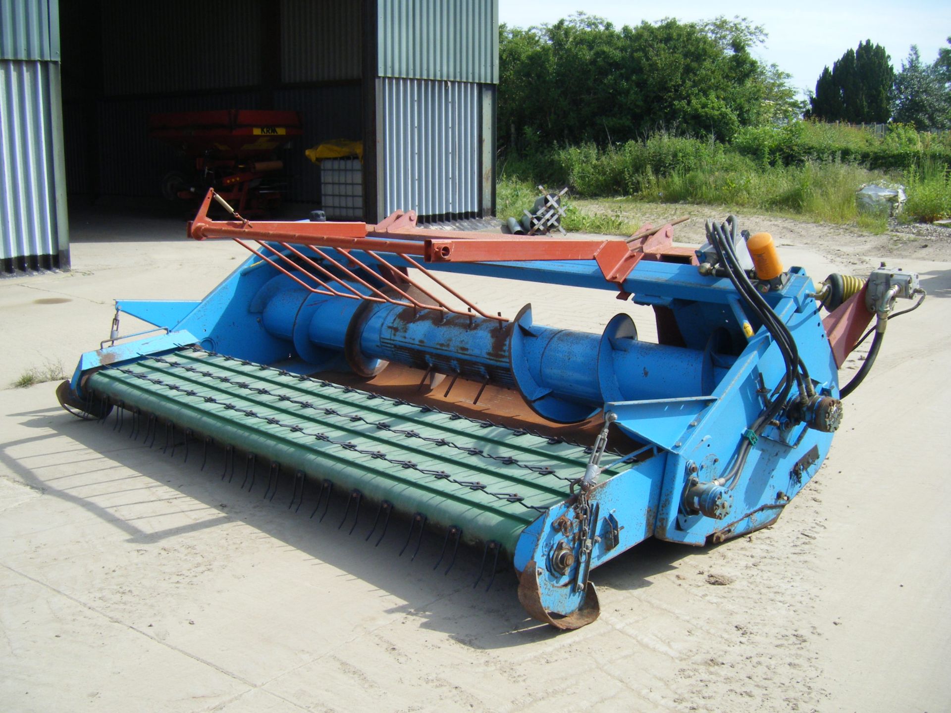 2002 Shelbourne Reynolds draper pickup header, Location: Retford, Nottinghamshire. - Image 2 of 3