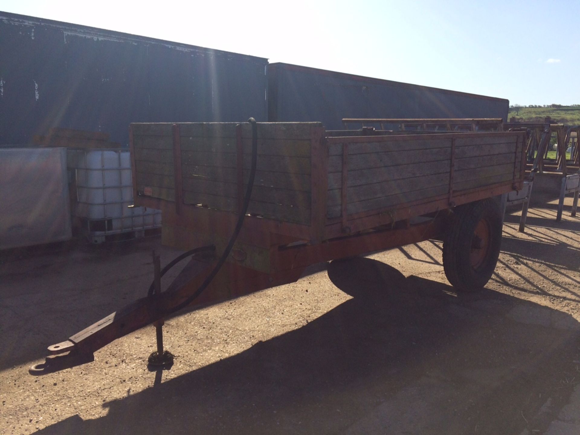 Two Wheel 3 Tonne Pettit Trailer Location: Grantham, Lincolnshire - Image 2 of 3