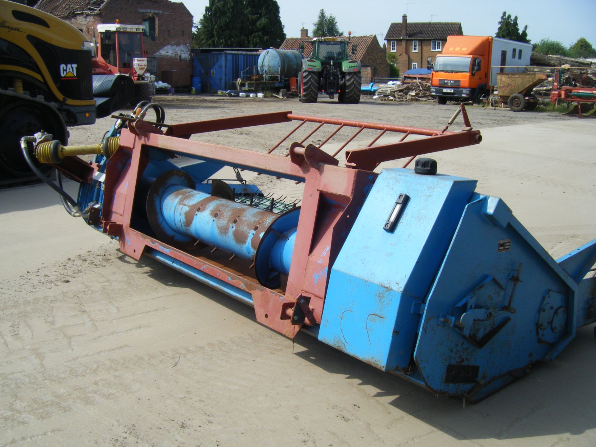 2002 Shelbourne Reynolds draper pickup header, Location: Retford, Nottinghamshire. - Image 3 of 3