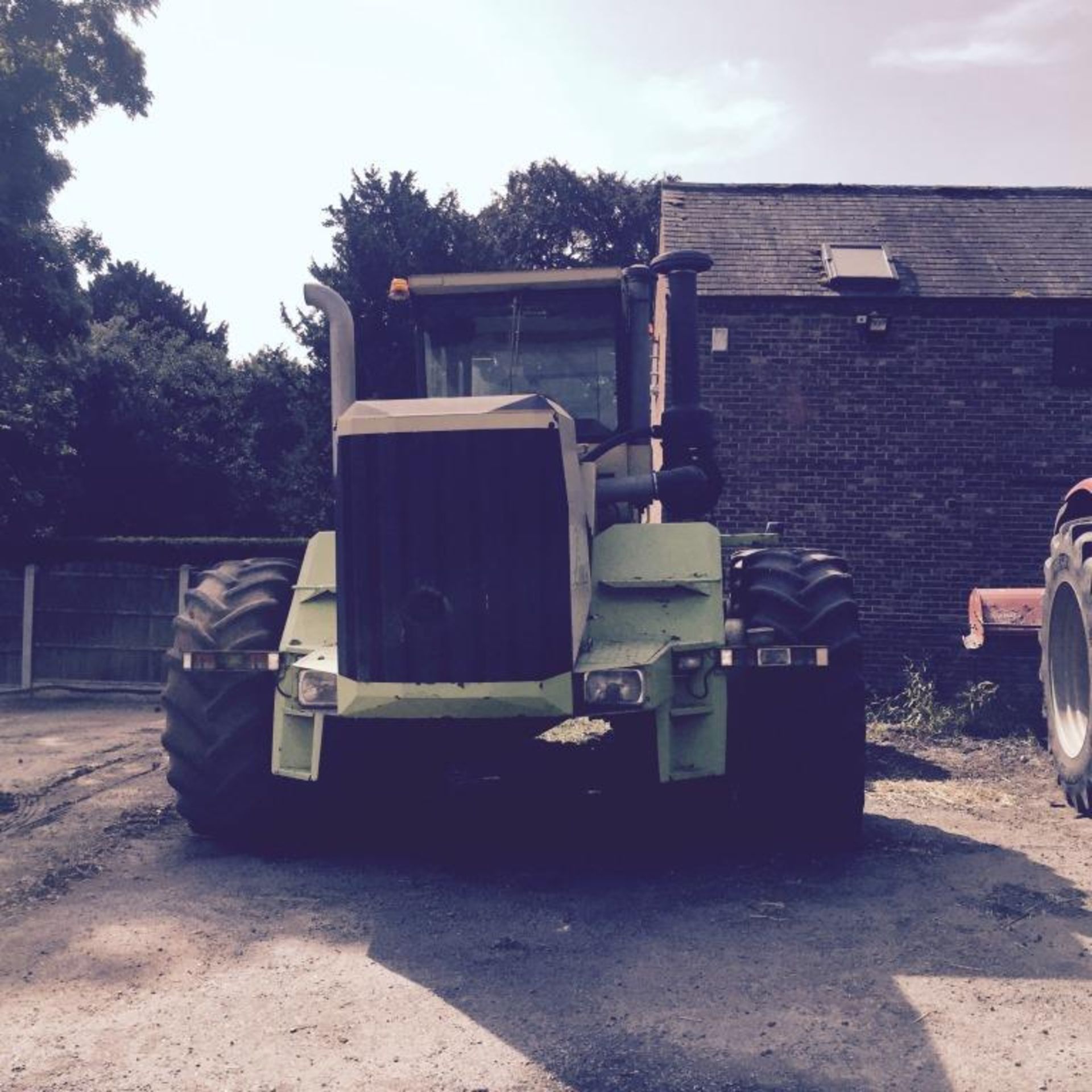 Steiger Lioness American Tractor (1997) Reg No R742SEF Location: Retford, Nottinghamshire