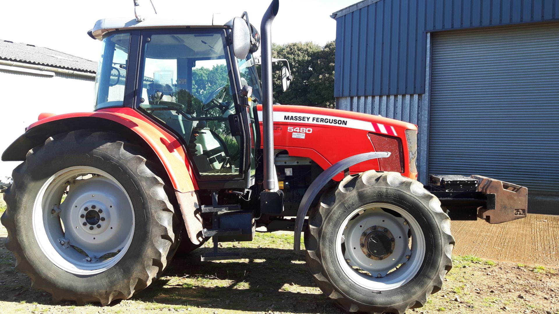 Massey Ferguson 5480, 3,370 hours, tyres 10% front, 30% rear. - Image 2 of 4