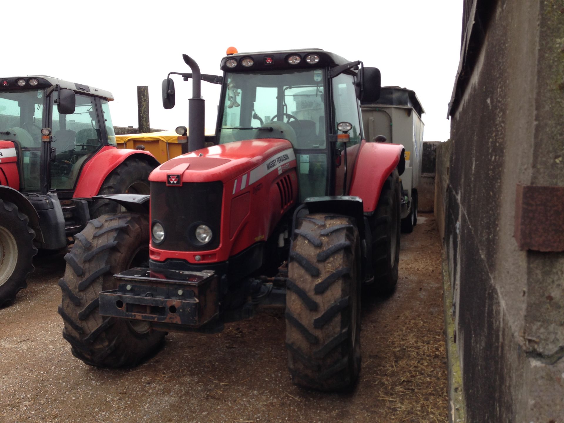 Massey Ferguson 6480 Dyna 6 Reg No: AU08 BGY, Serial No: T036021 8,900 hours Location Diss, Norfolk. - Image 2 of 7