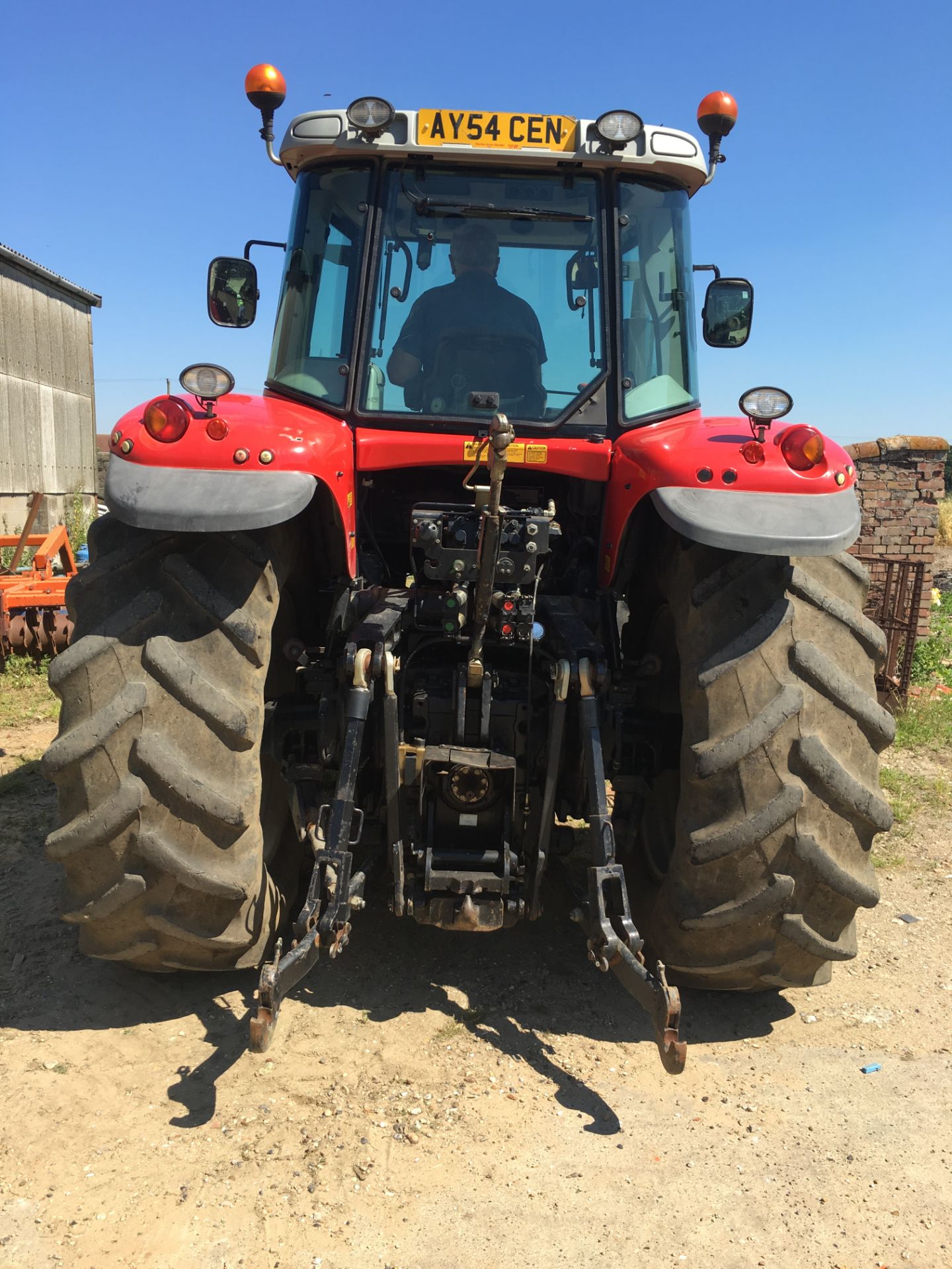 Massey Ferguson 6490 Dynashift Tractor (2004) Location Diss, Norfolk. - Image 4 of 6