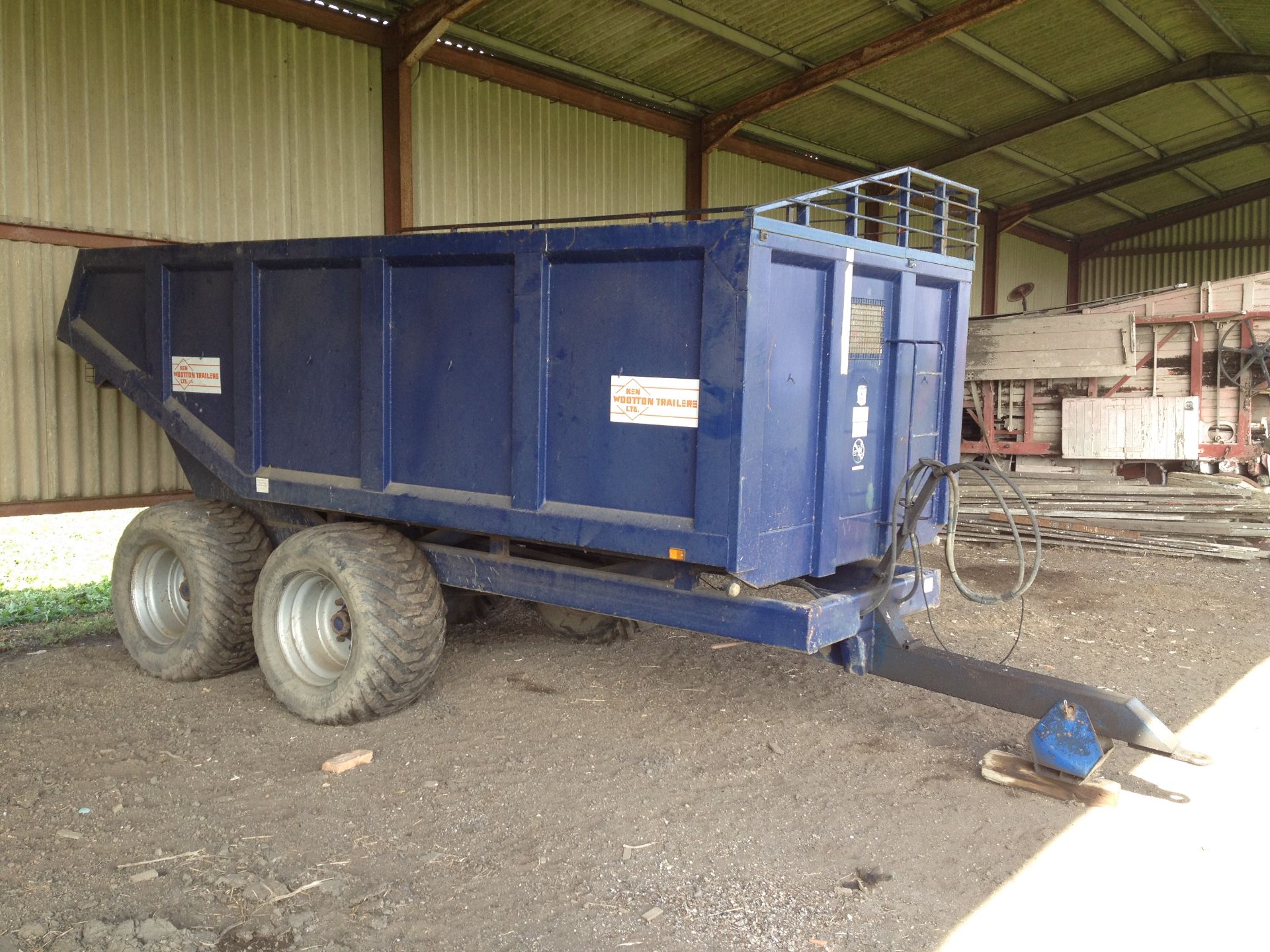 Ken Wooton 10t Dump Trailer with low ground pressure wheels and grain tailboard Location: Ely Cambs.