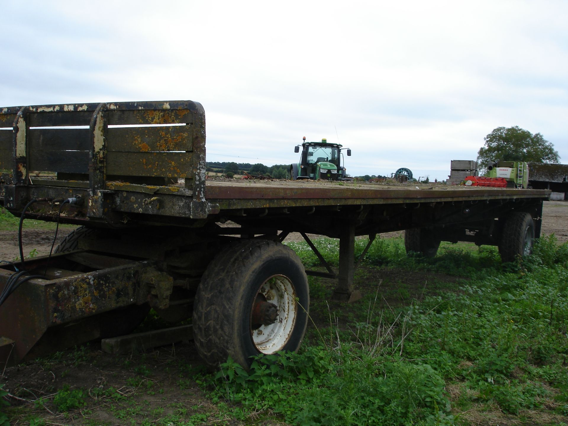 30ft Four Wheel Flat Bed - Super Singles. Location Kings Lynn, Norfolk.