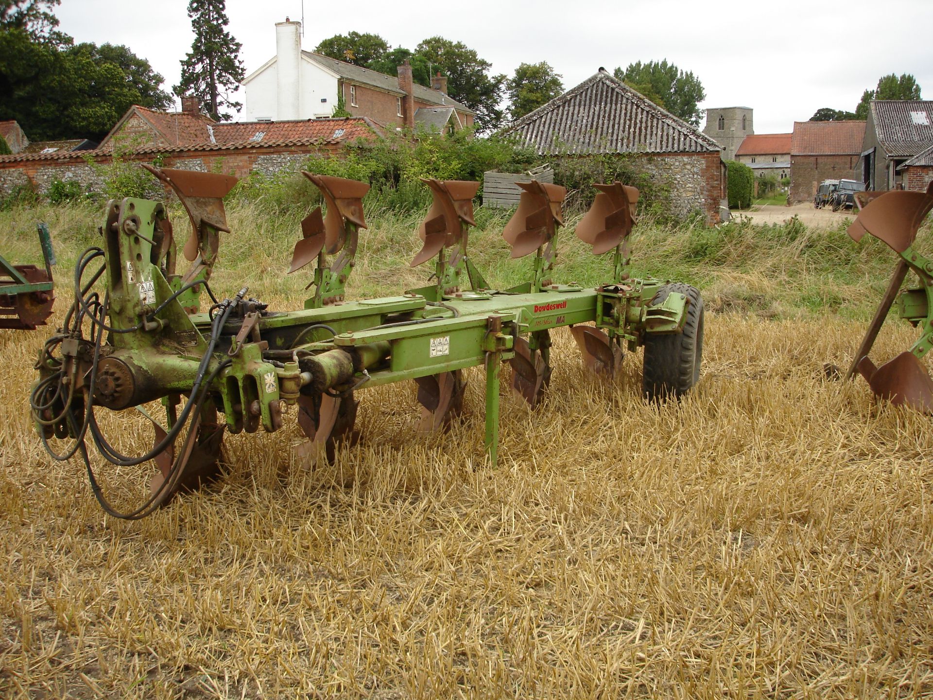 Dowdswell 5 + 1 Plough 145 MA. Location Kings Lynn, Norfolk.