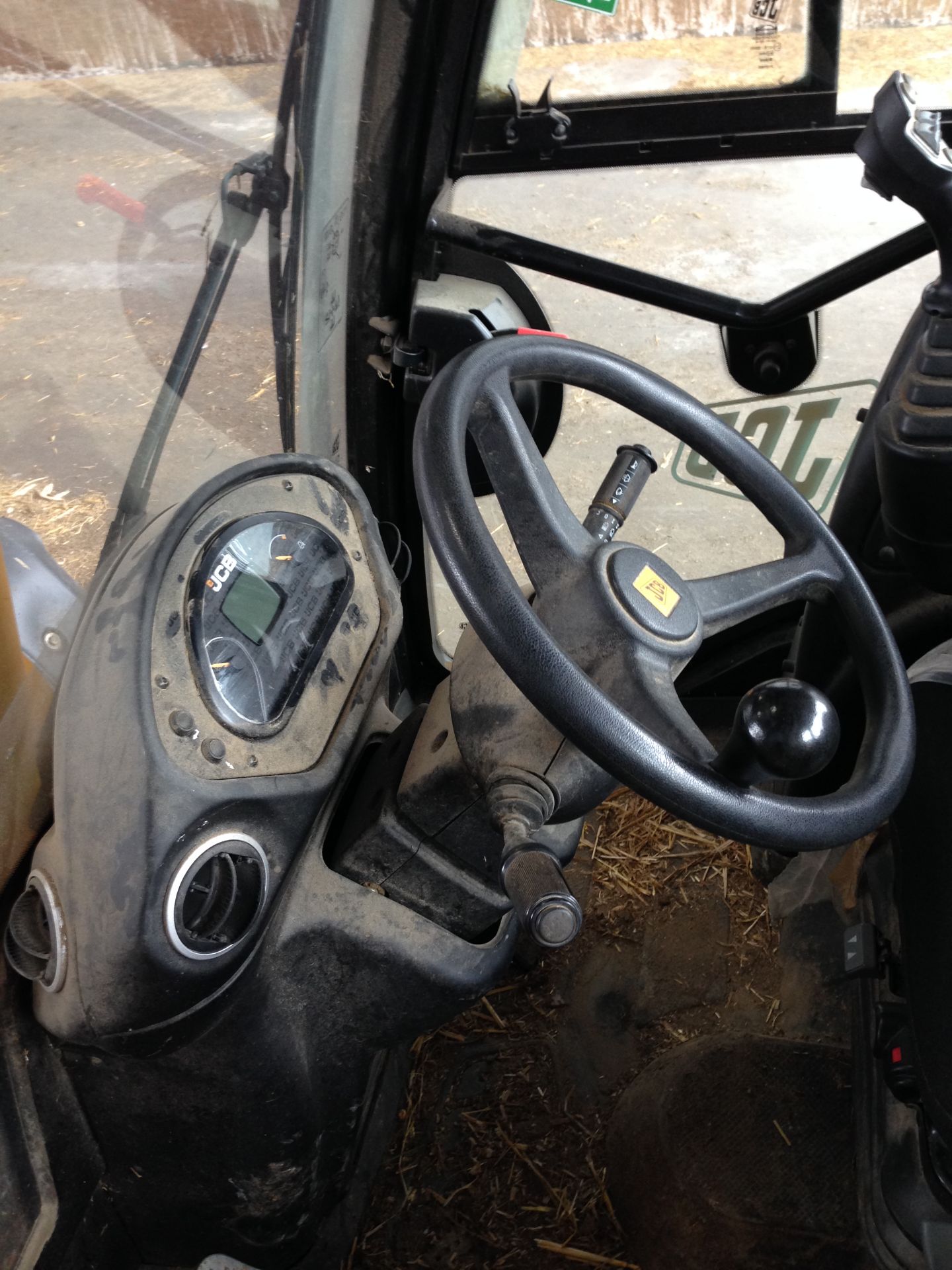 JCB TM320 Agri T4i iiiB, Articulated Loader, Auto Hitch, PUH, Location Diss, Norfolk. - Image 9 of 10