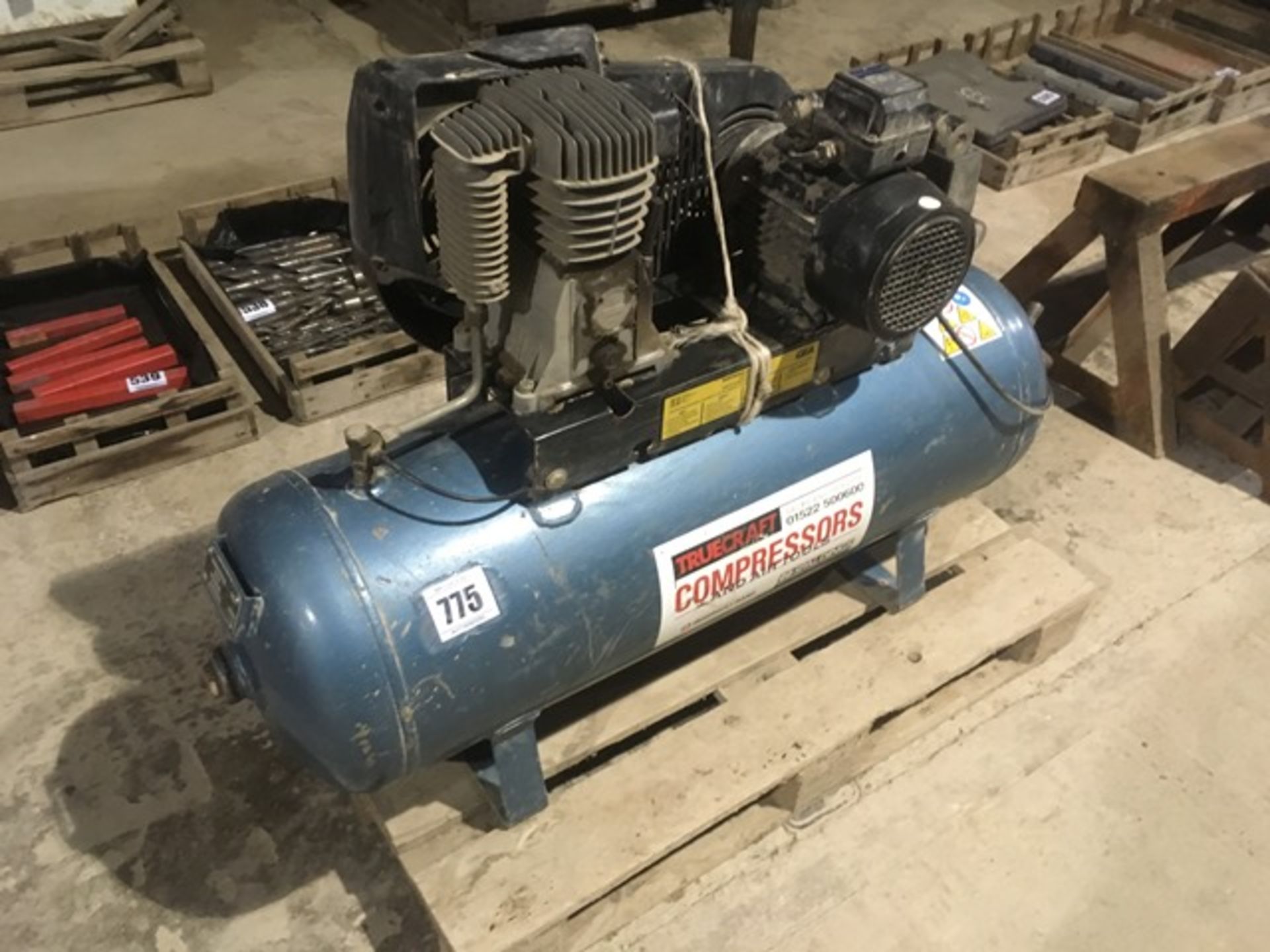 Single phase air compressor