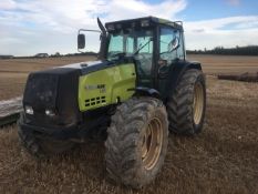 2001 Valtra 8150 4wd tractor. Hours: 8,800