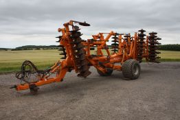 2007 Simba Solo 450 ST folding cultivator with 2007 Stocks Ag Turbo Jet Wizard radar metered seeder.