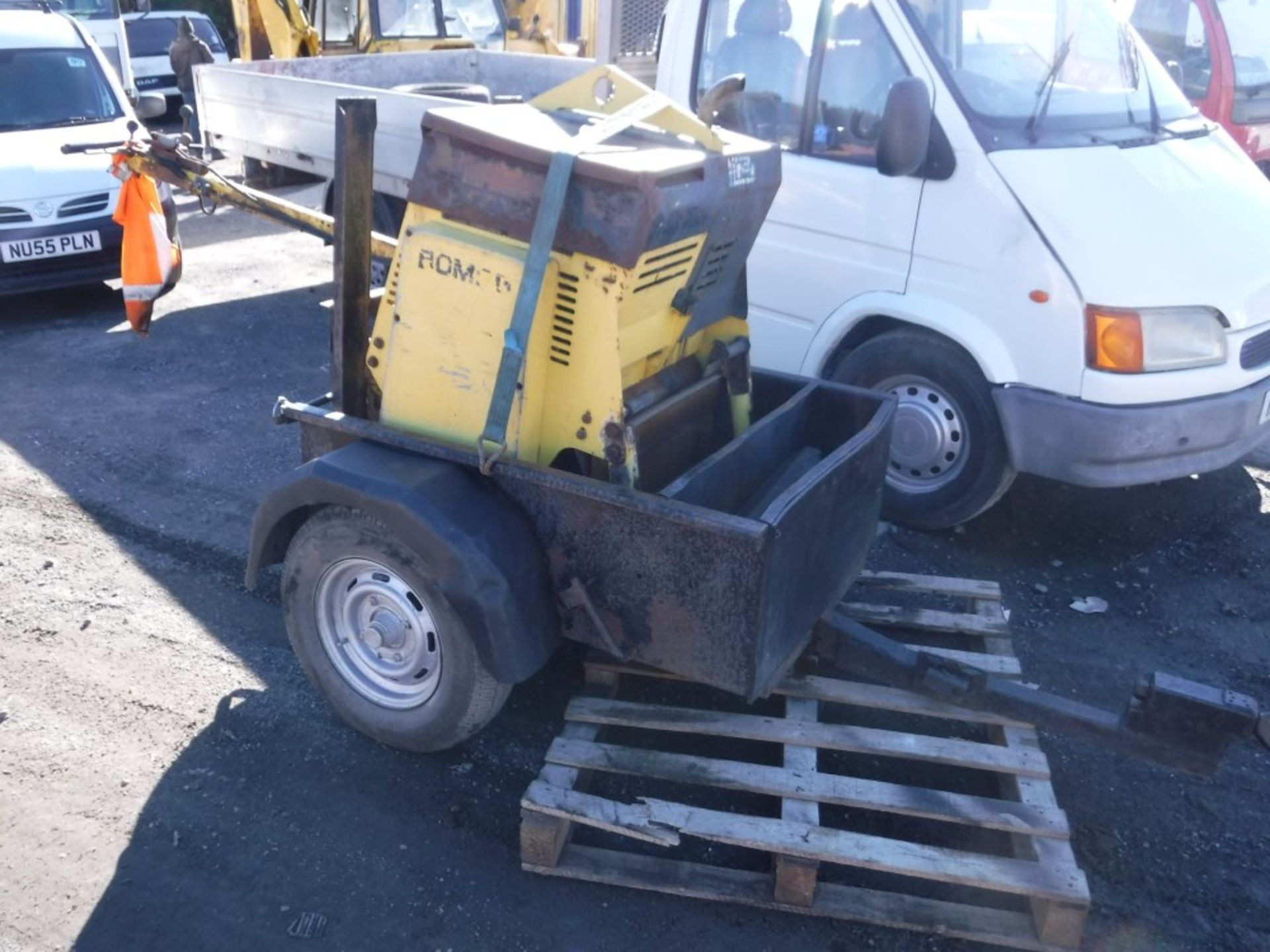 ROLLER ON TRAILER [NO VAT]