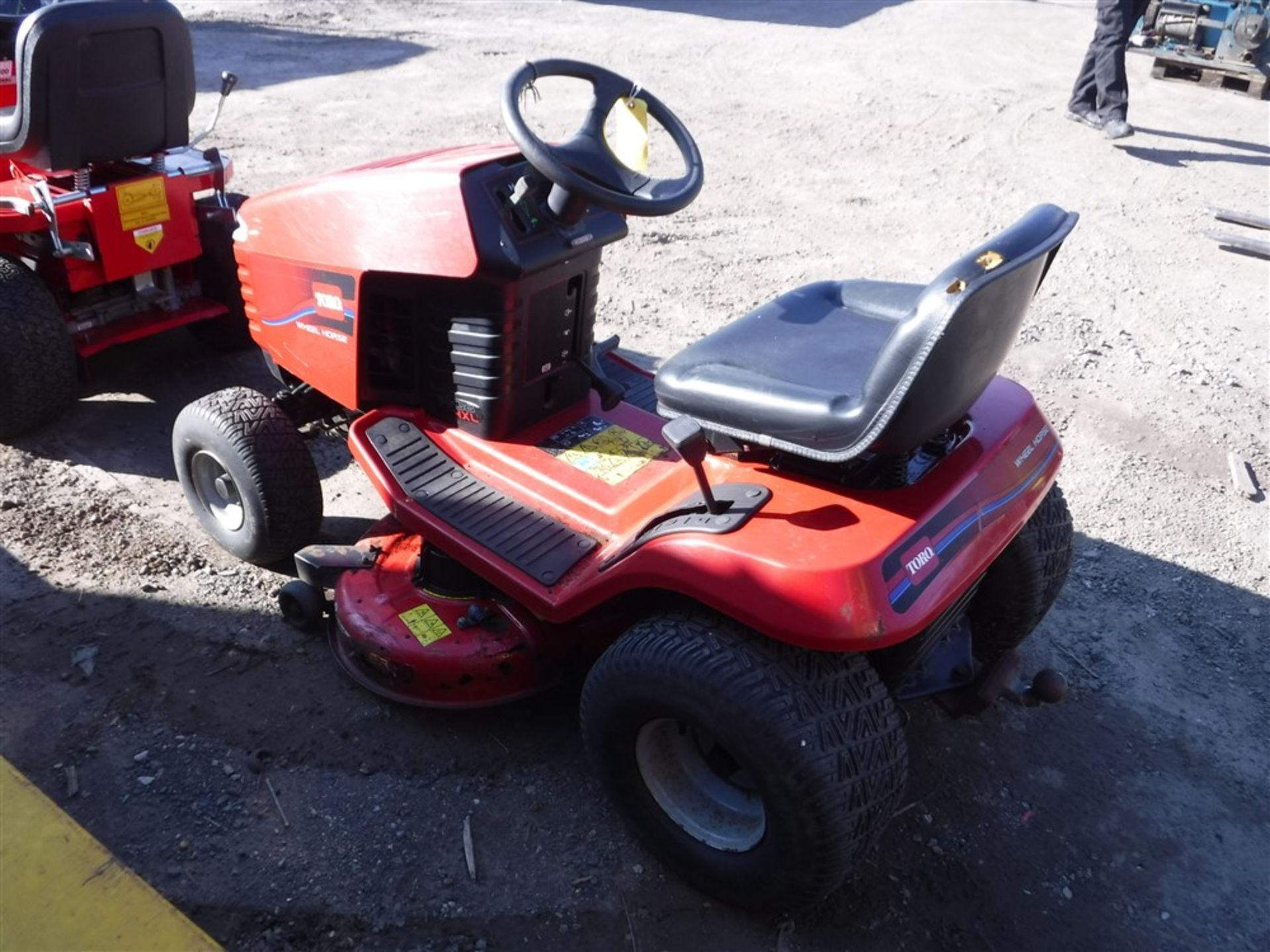 TORO WHEEL HORSE RIDE ON MOWER [+ VAT] - Image 2 of 2