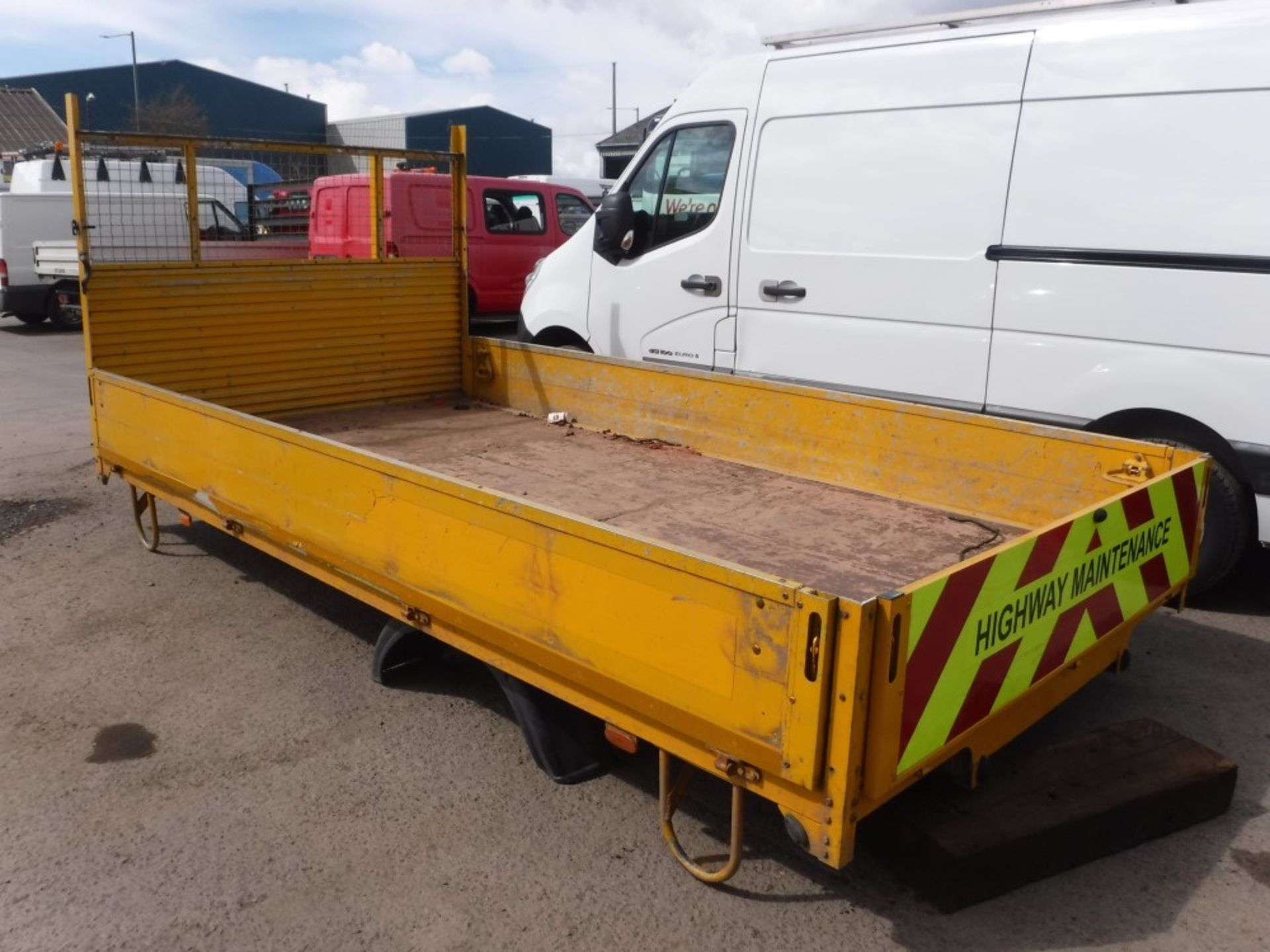 09 reg MERC 311 TIPPER BACK [NO VAT] - Image 2 of 2