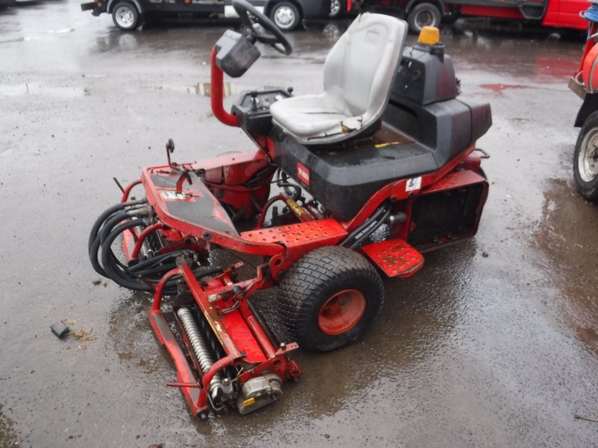 TORO GREENS TRIPLE MOWER [+ VAT]