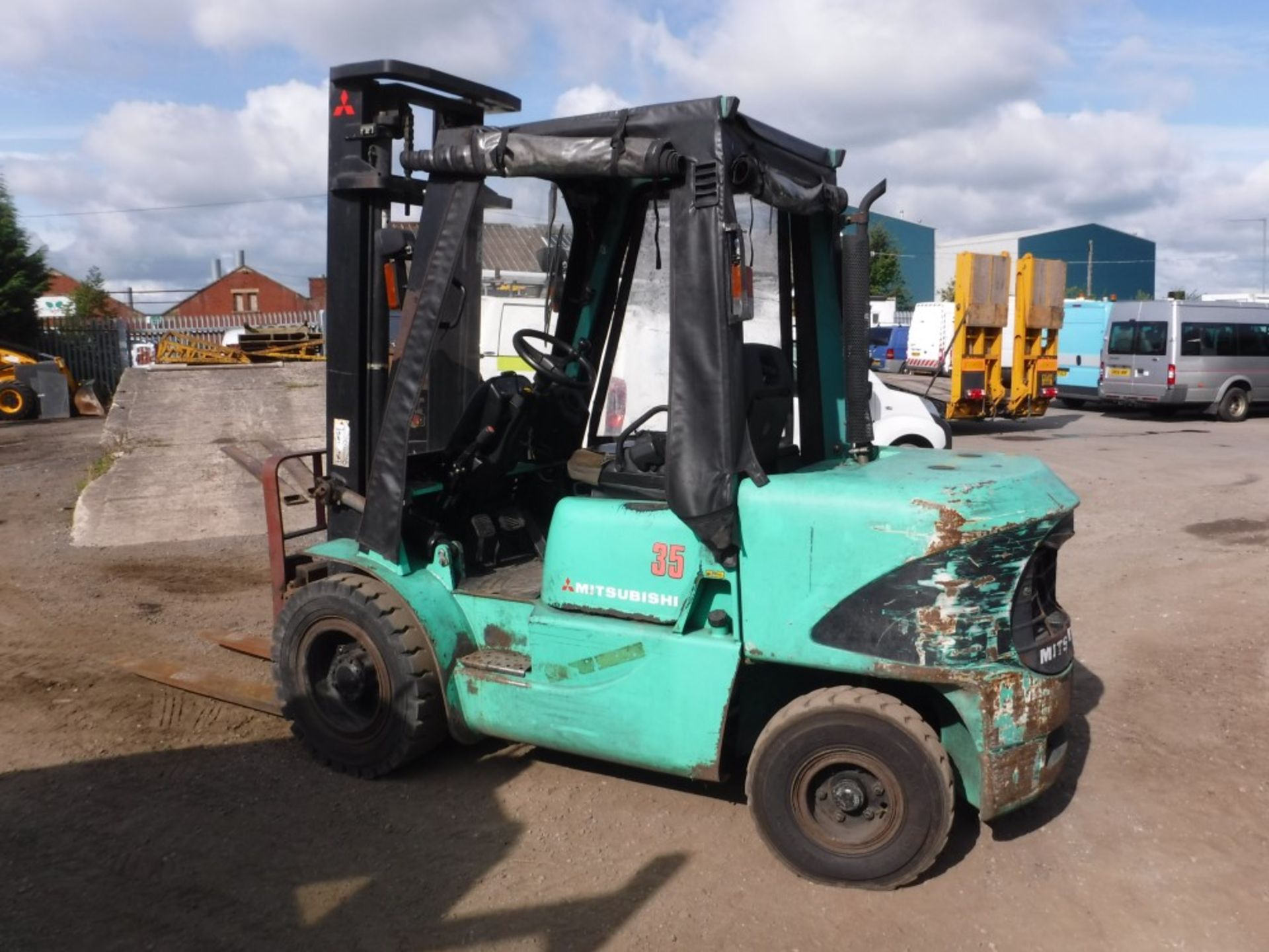 2003 MITSUBISHI 3.5 TON DIESEL FORK LIFT [+ VAT] - Image 2 of 5