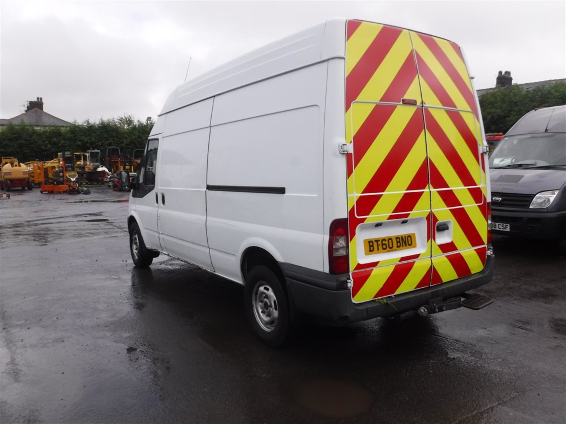 60 reg FORD TRANSIT 115 T350L RWD PANEL VAN, 1ST REG 12/10, TEST 01/17, 112810M WARRANTED, V5 - Image 3 of 4