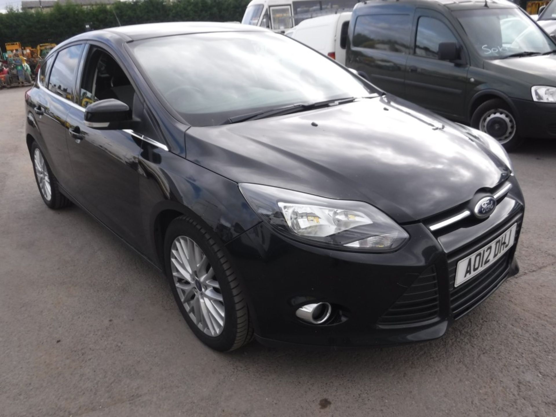 12 reg FORD FOCUS ZETEC TDCI 5 DOOR HATCHBACK, 1ST EG 03/12, TEST 04/17, 151175M WARRANTED, V5 HERE,