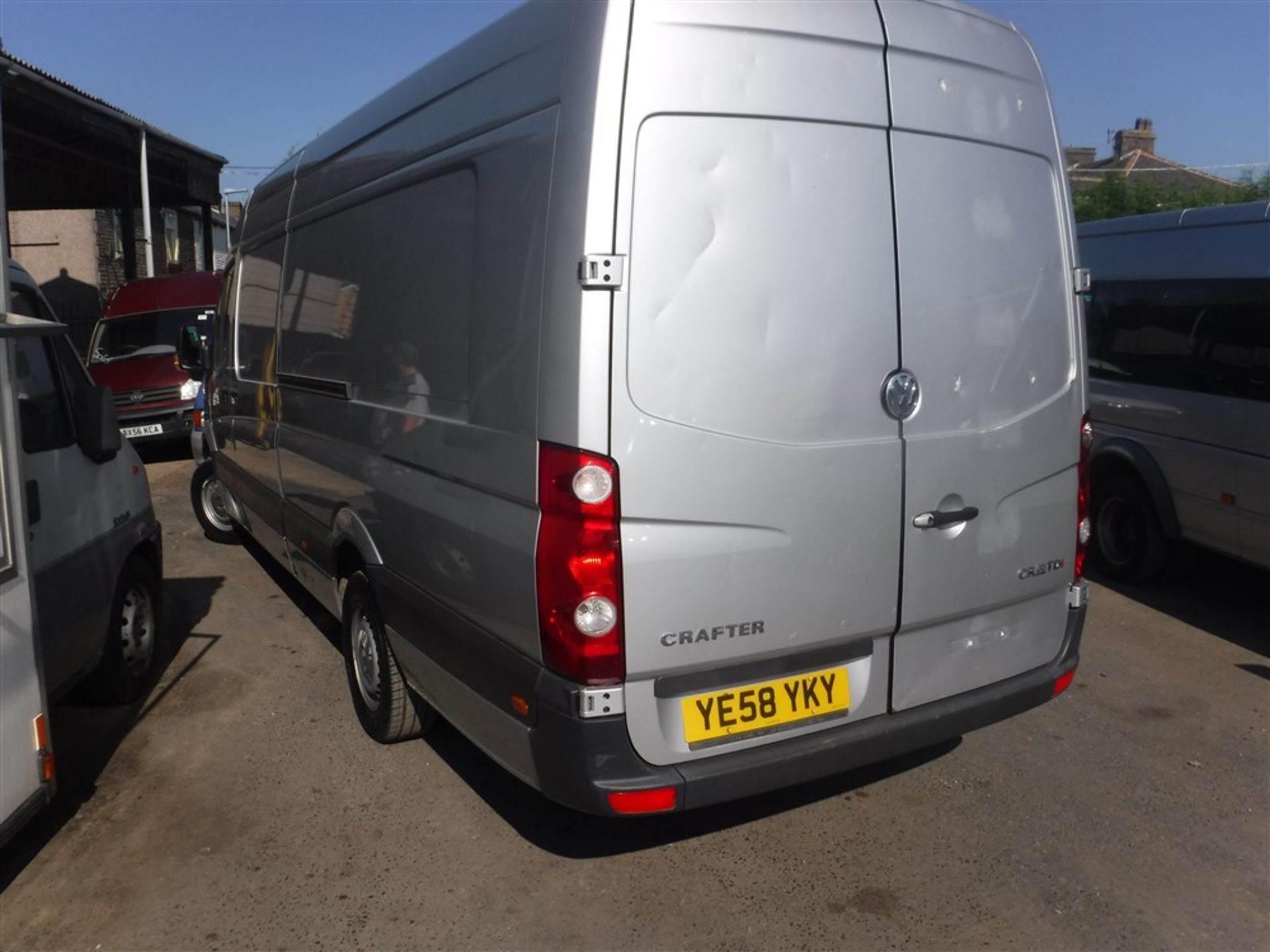 58 reg VW CRAFTER CR35 109 XLWB, 1ST REG 12/08, TEST 12/16, 311086M WARRANTED, V5 HERE, 1 OWNER FROM - Image 3 of 5