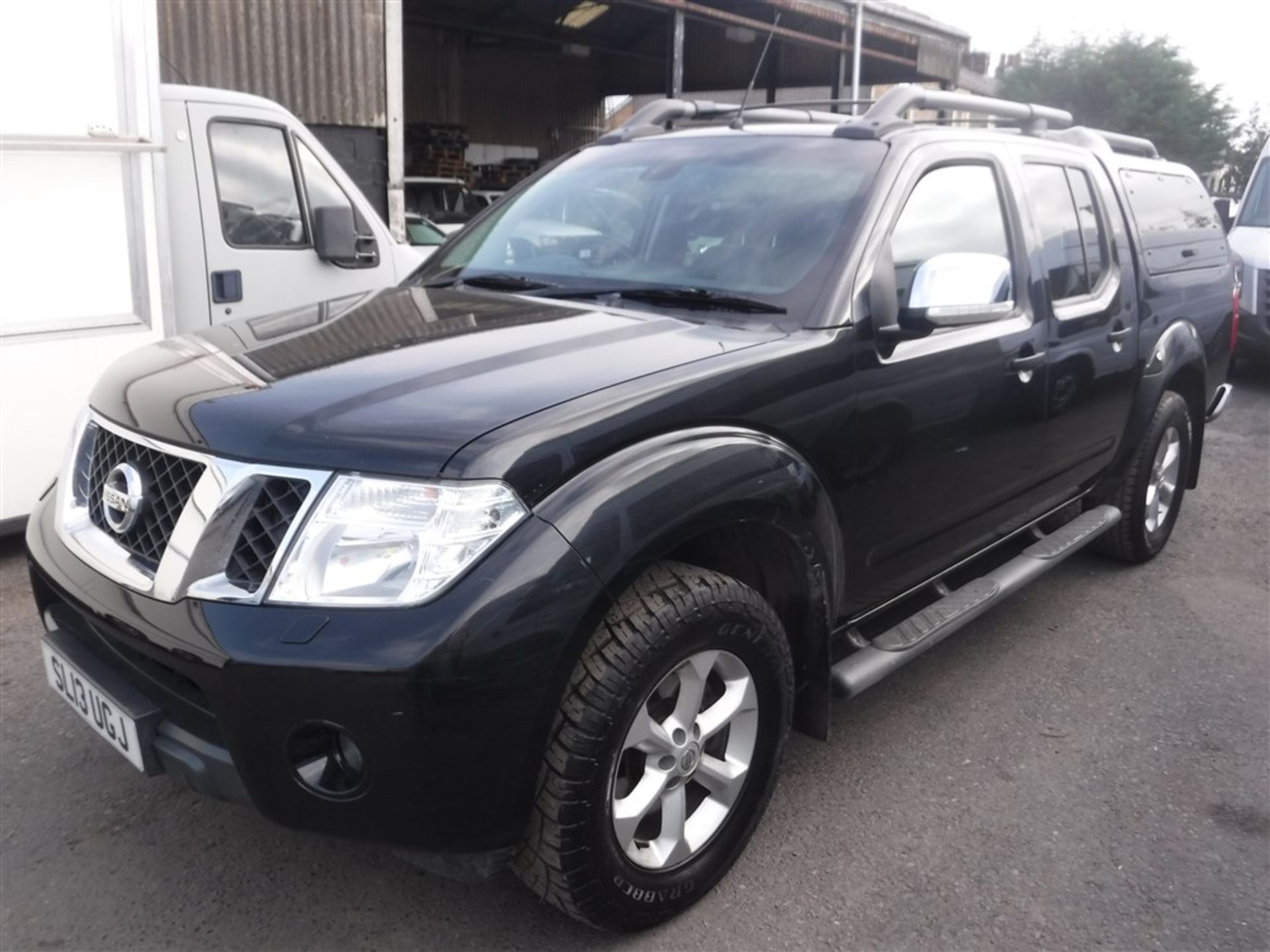 13 reg NISSAN NAVARA TENKA DCI, 1ST REG 06/13, TEST 06/17, 99049M WARRANTED, V5 HERE, 1 OWNER FROM - Image 2 of 5