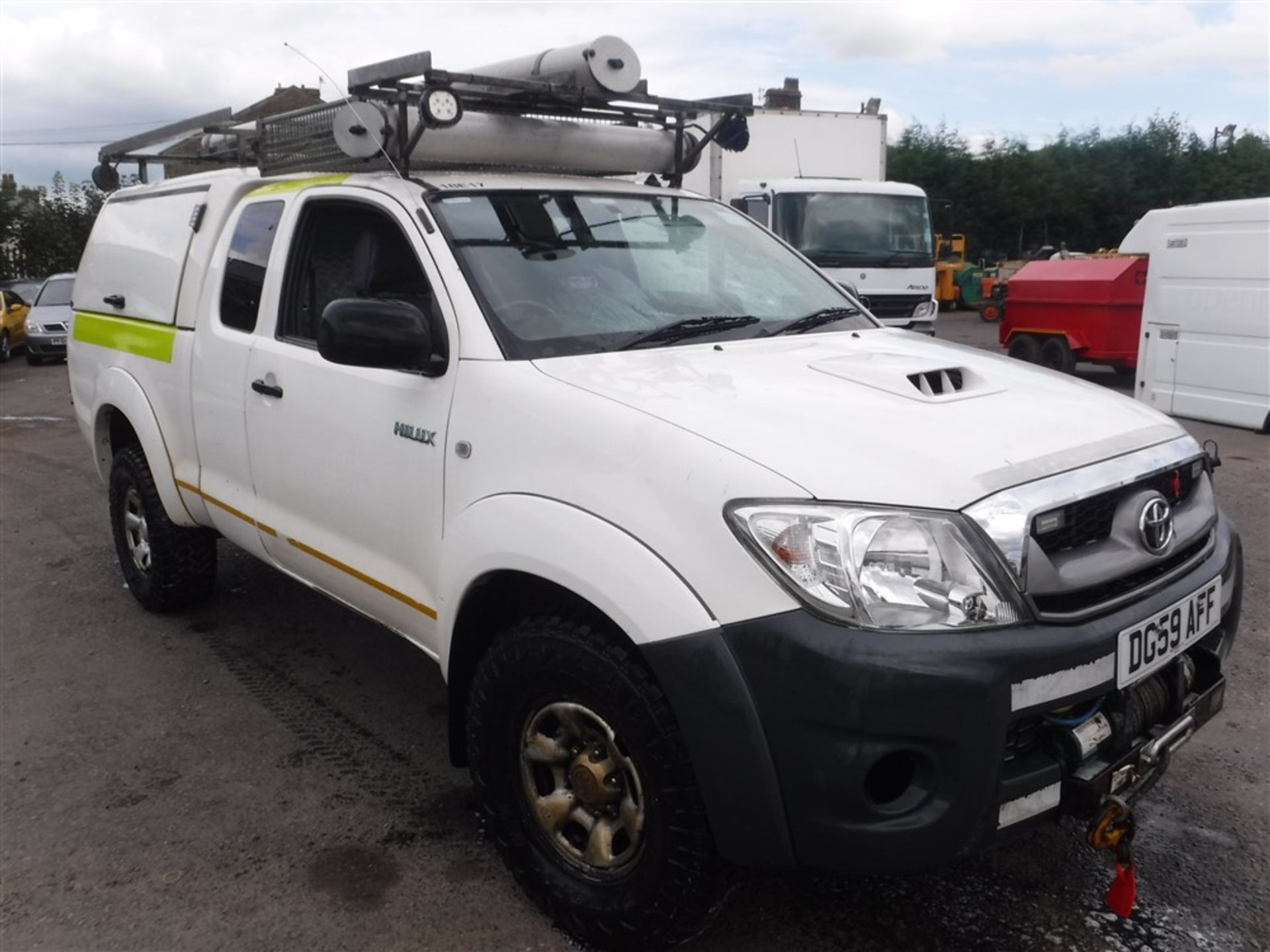 59 reg TOYOTA HILUX HL2 D-4D 4X4 ECB UTILITY, 1ST REG 10/09, TEST 08/17, V5 HERE,1 FORMER KEEPER (