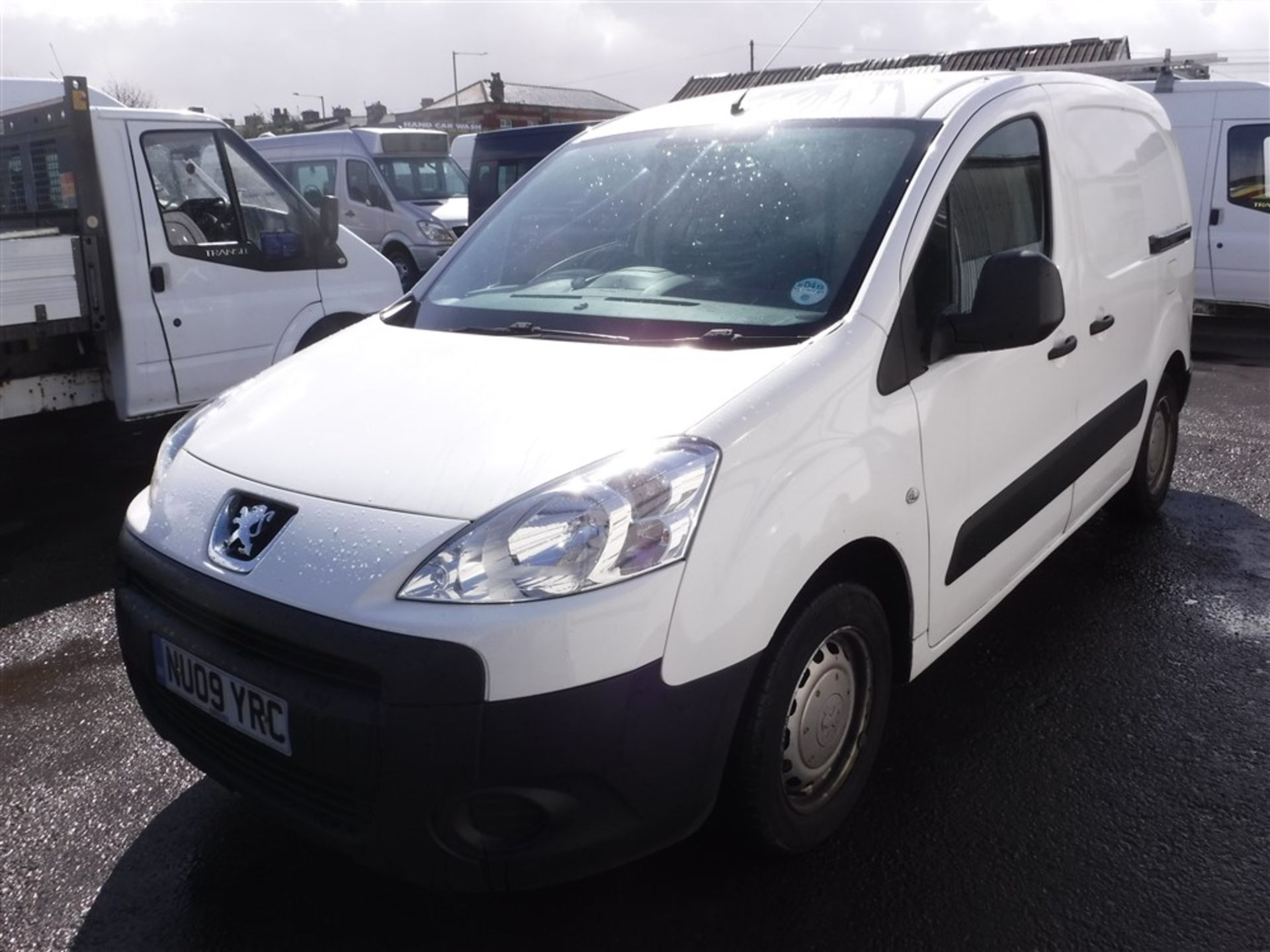 09 reg PEUGEOT PARTNER 850S HDI 90, 1ST REG 05/09, 128118M NOT WARRANTED, V5 HERE, 1 FORMER - Image 2 of 5