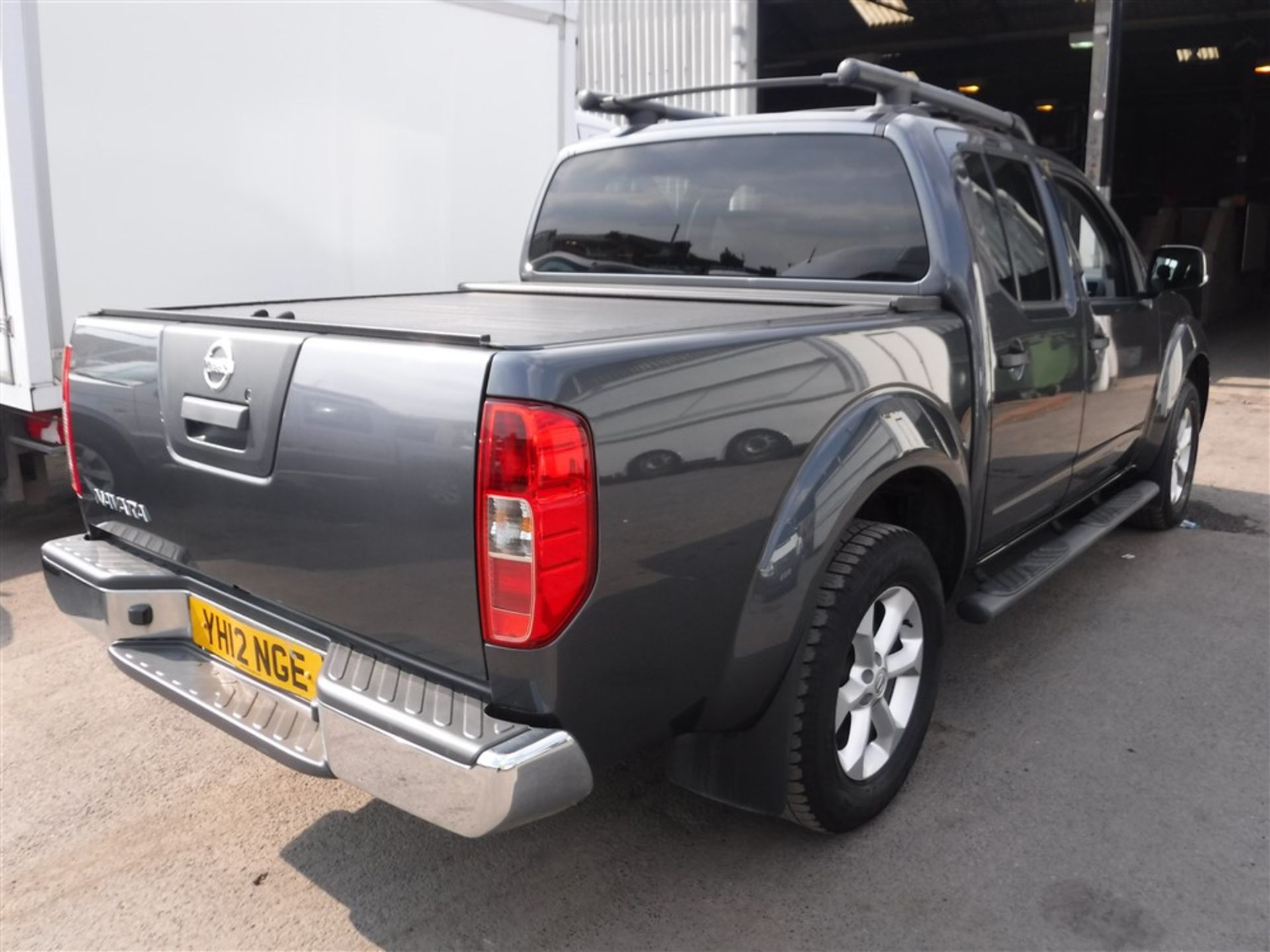 12 reg NISSAN NAVARA TENKA DCI, 1ST REG 03/12, TEST 03/17, 96494M WARRANTED, V5 HERE, 1 OWNER FROM - Image 4 of 5