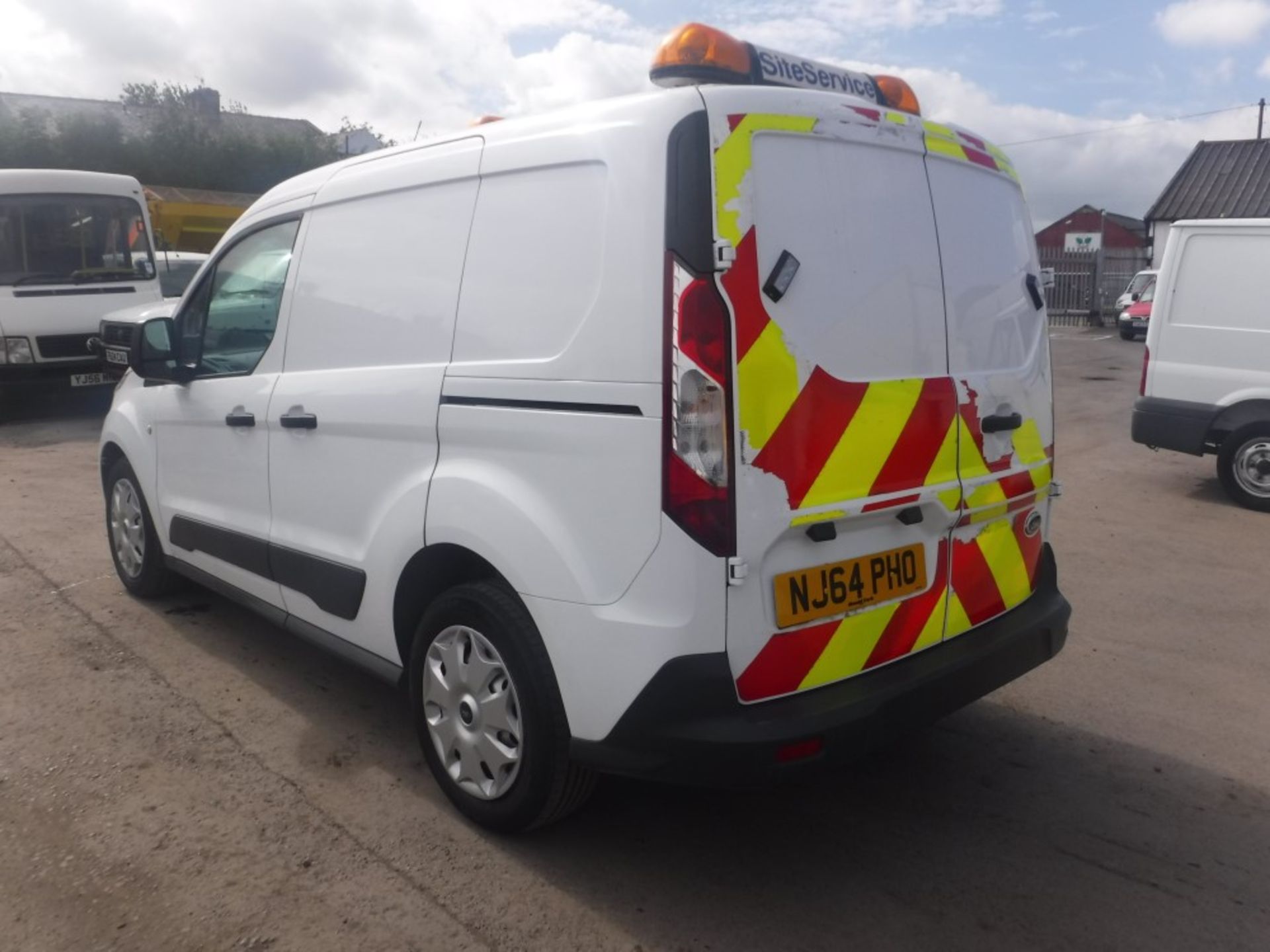 64 reg FORD TRANSIT CONNECT 200 TREND, 1ST REG 09/14, 34440M NOT WARRANTED, V5 HERE, 1 OWNER FROM - Image 3 of 5