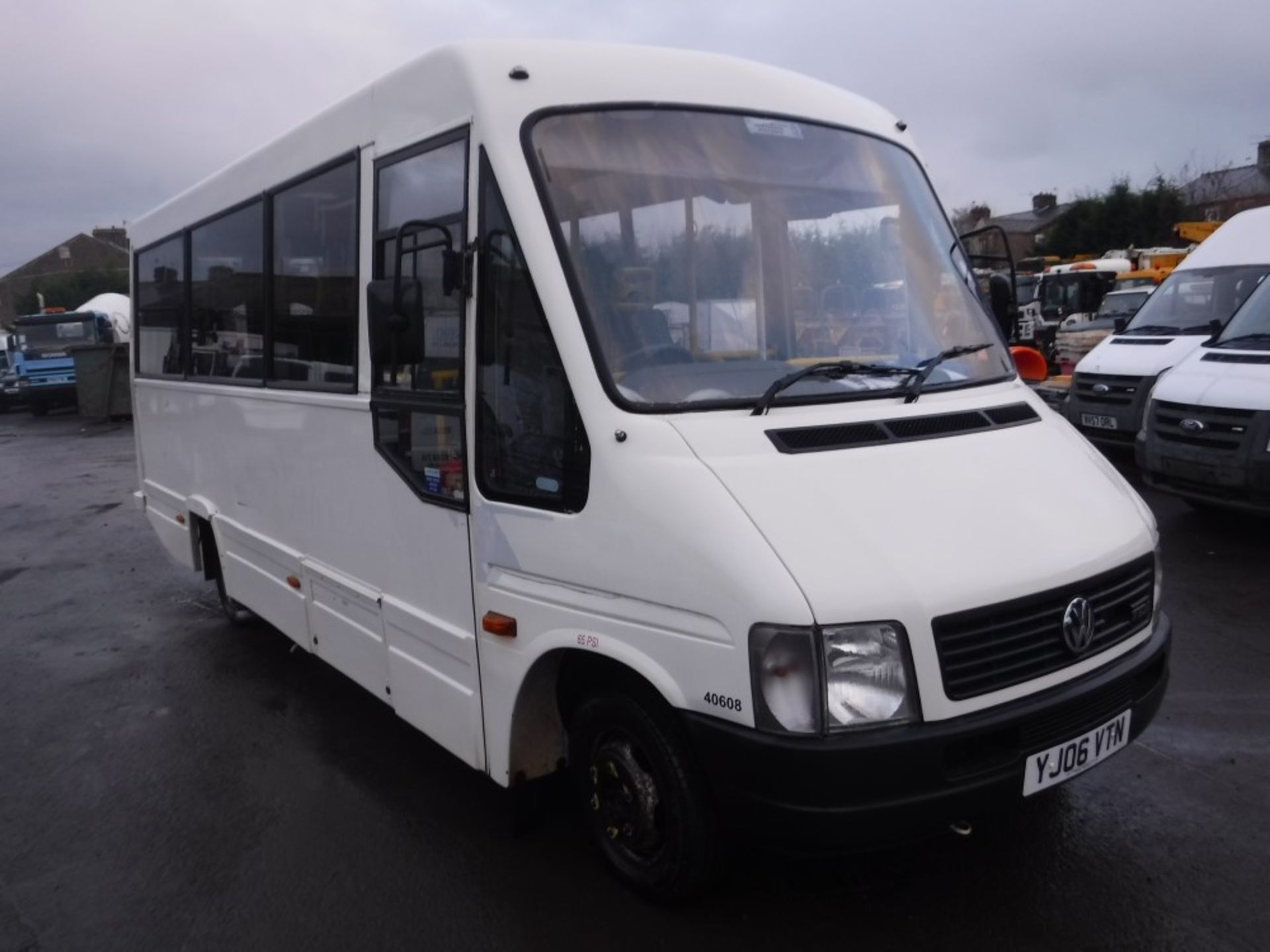 06 reg VW LT46 TDI LWB ACCESSIBLE VEHICLE, 1ST REG 08/06, TEST 03/17, 144099M, V5 HERE, 1 OWNER FROM