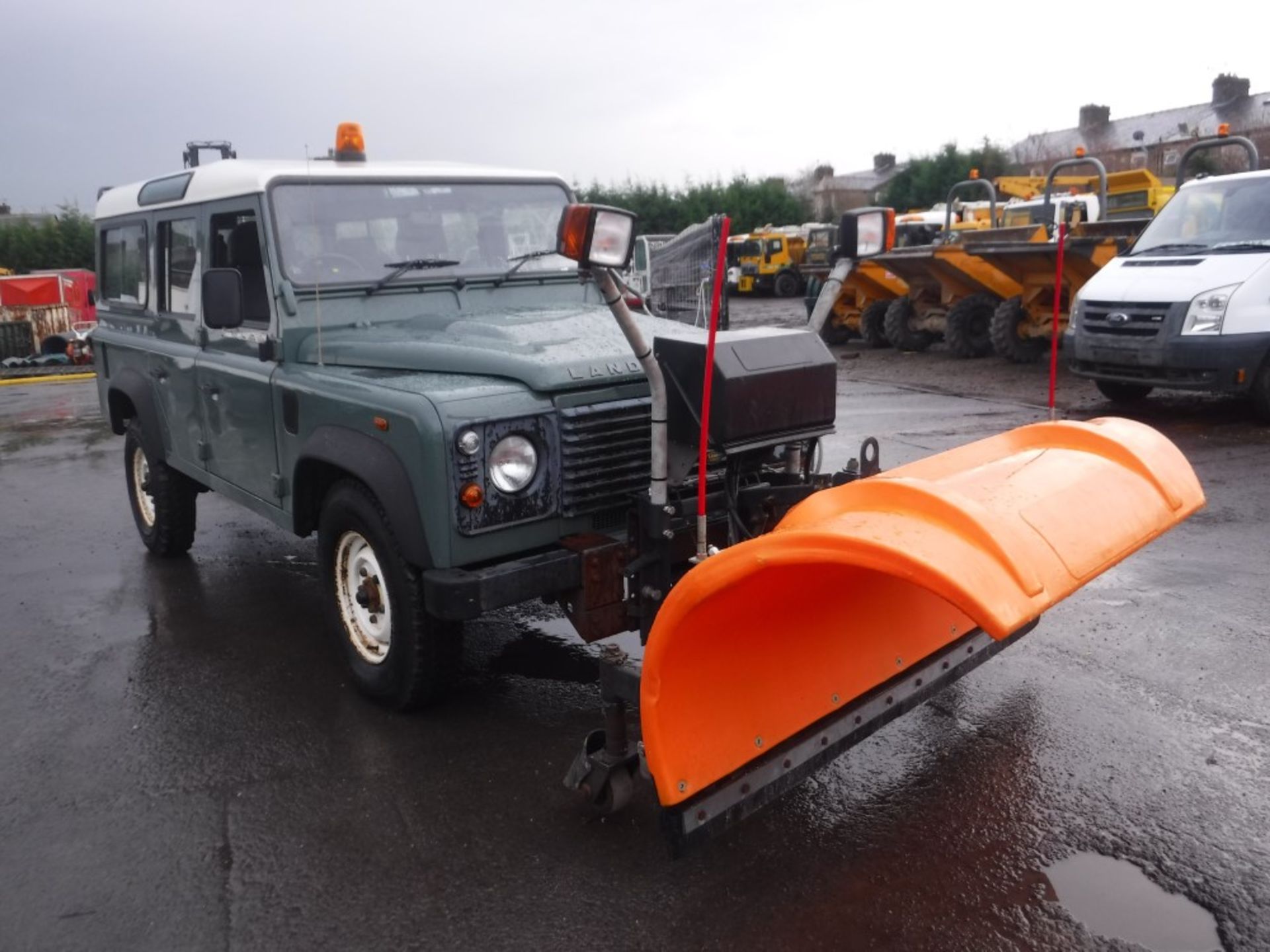 2009 LAND ROVER DEFENDER 110 C/W SNOW PLOUGH, 15762M WARRANTED, NO V5 (EX MOD) [+ VAT]