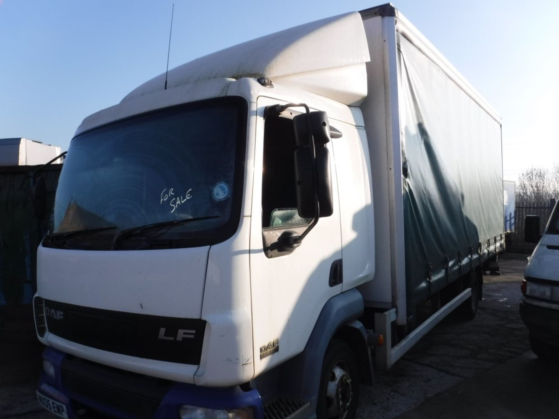 05 reg LEYLAND DAF LF 45.150 CURTAIN SIDE ROAD RUNNER, 449943KM [+ VAT] - Image 4 of 4