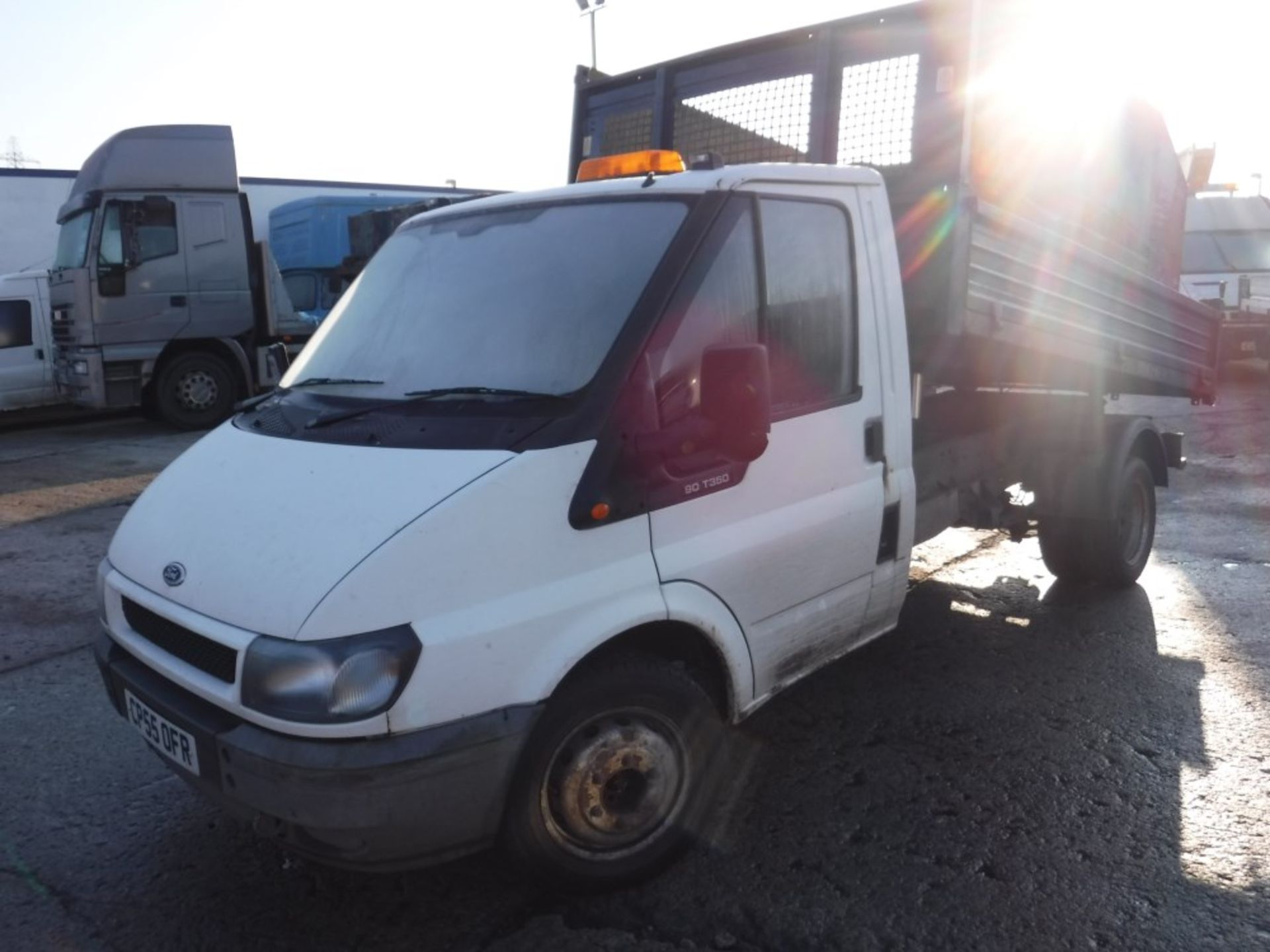 55 reg FORD TRANSIT 90 T350 TIPPER, 149212M, TEST 04/16, V5 HERE, 3 FORMER KEEPERS [+ VAT] - Image 2 of 4