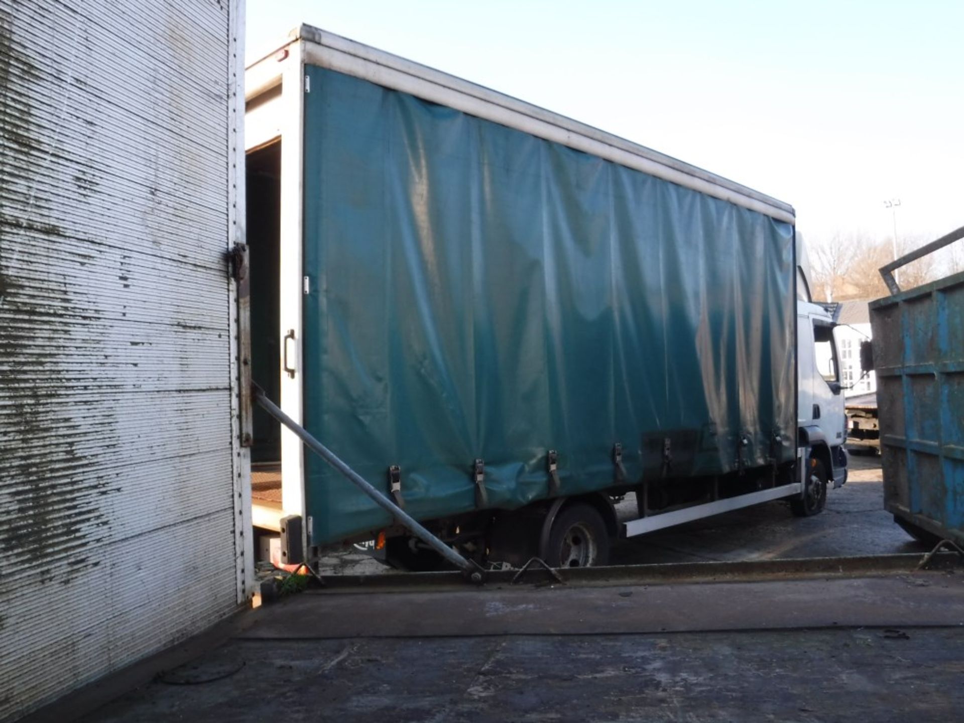 05 reg LEYLAND DAF LF 45.150 CURTAIN SIDE ROAD RUNNER, 449943KM [+ VAT] - Image 2 of 4