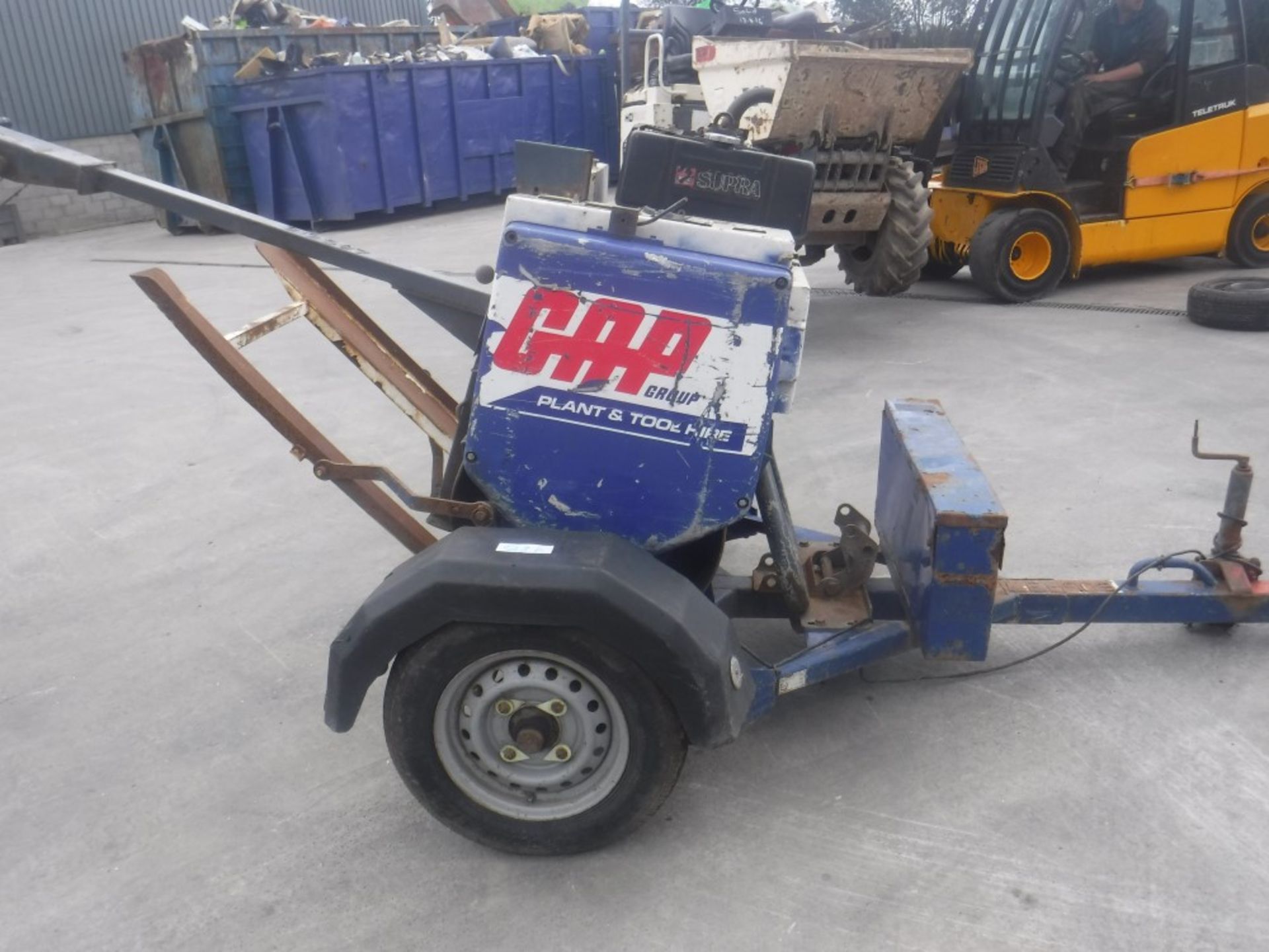 BENFORD TEREX TARMAC ROLLER ON TRAILER [+ VAT] - Image 3 of 3