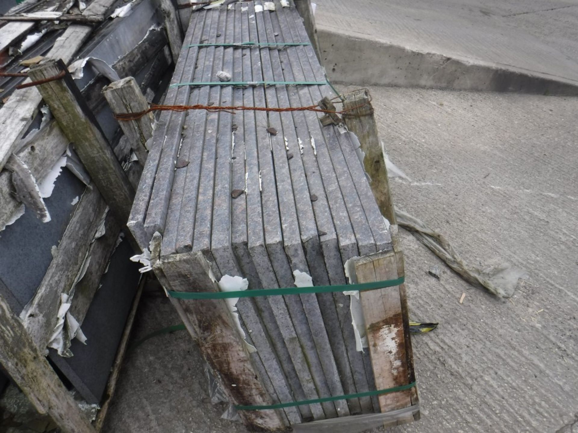 CRATE OF APPROX 15 SLABS BLACK GRANITE WORKTOP NEW [+ VAT] - Image 2 of 3